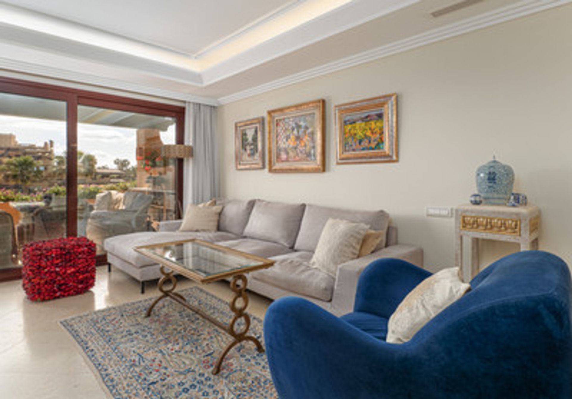 Condominium in Estepona, Andalusia 10179163