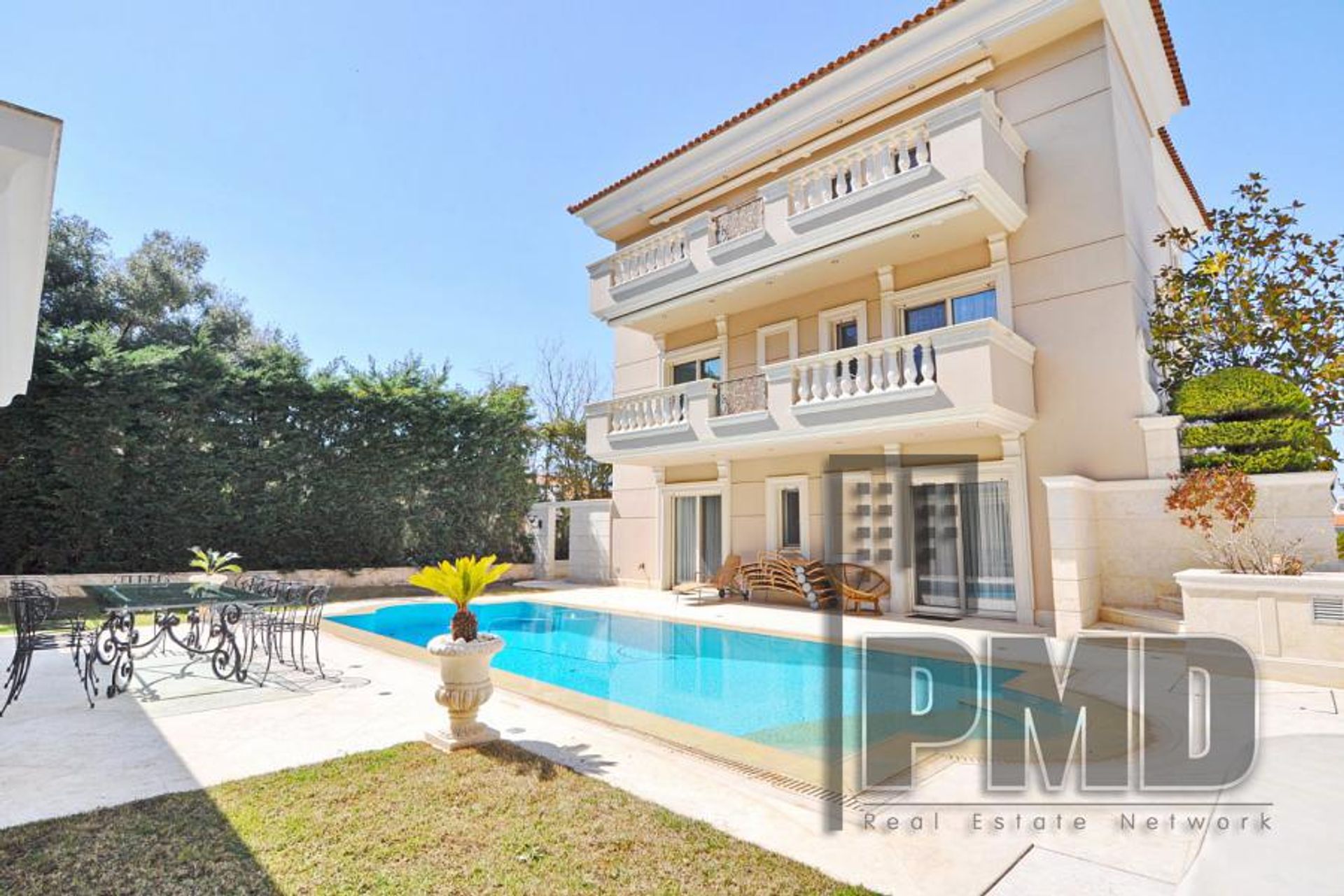 Condominium dans Kamini, Attiki 10179245