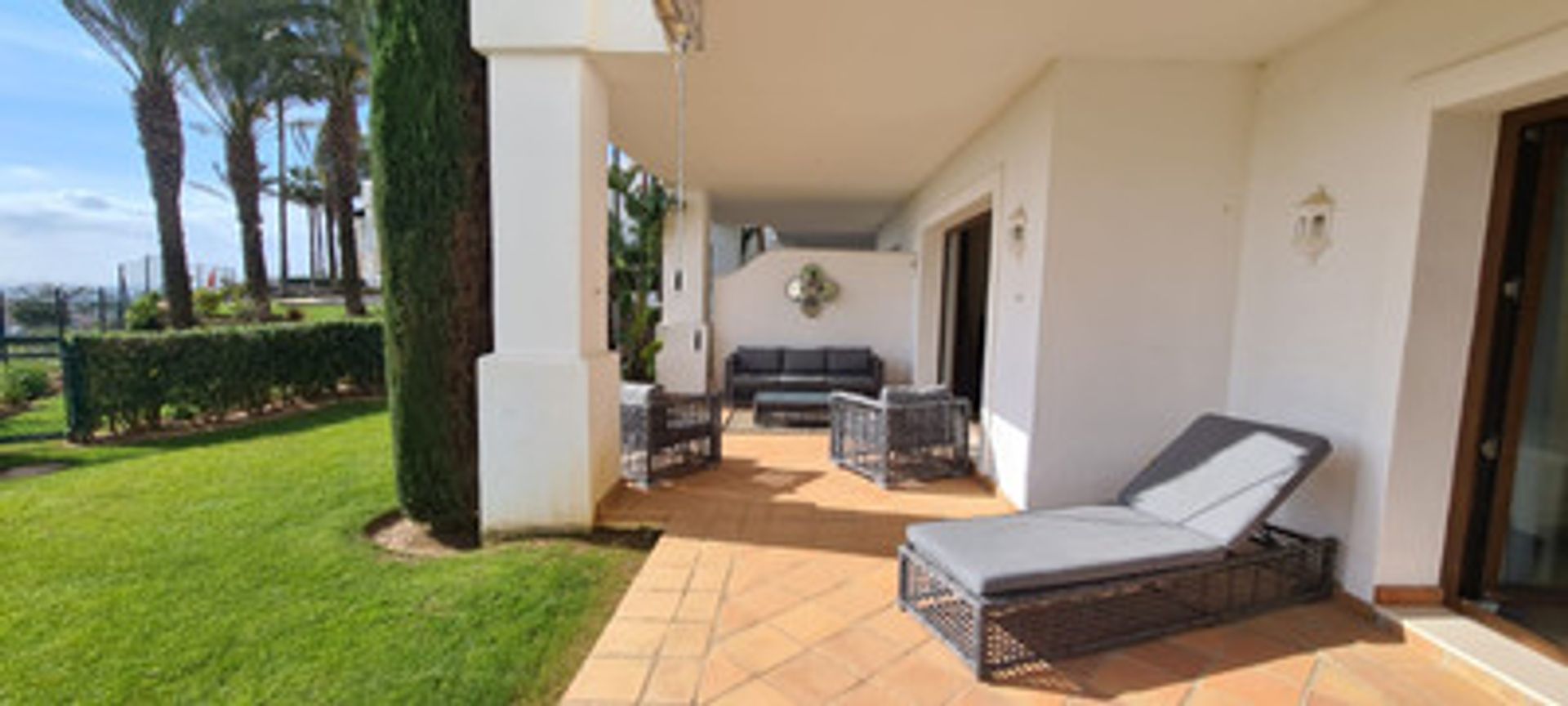 Condominium in Casares, Andalusia 10179279