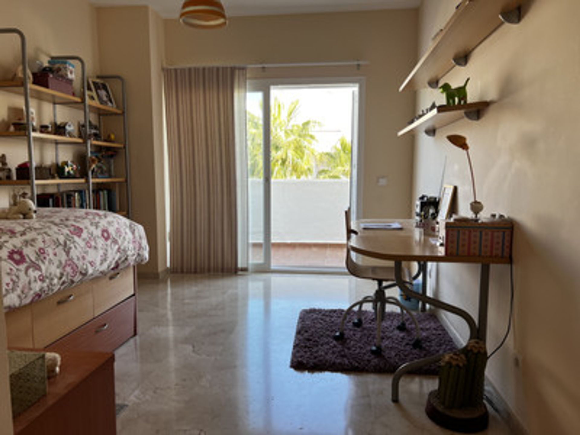 Condominium in Estepona, Andalusia 10179281