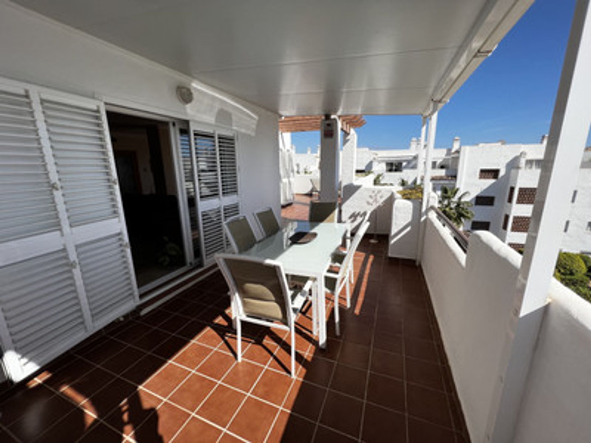 Condominium in Estepona, Andalusia 10179281