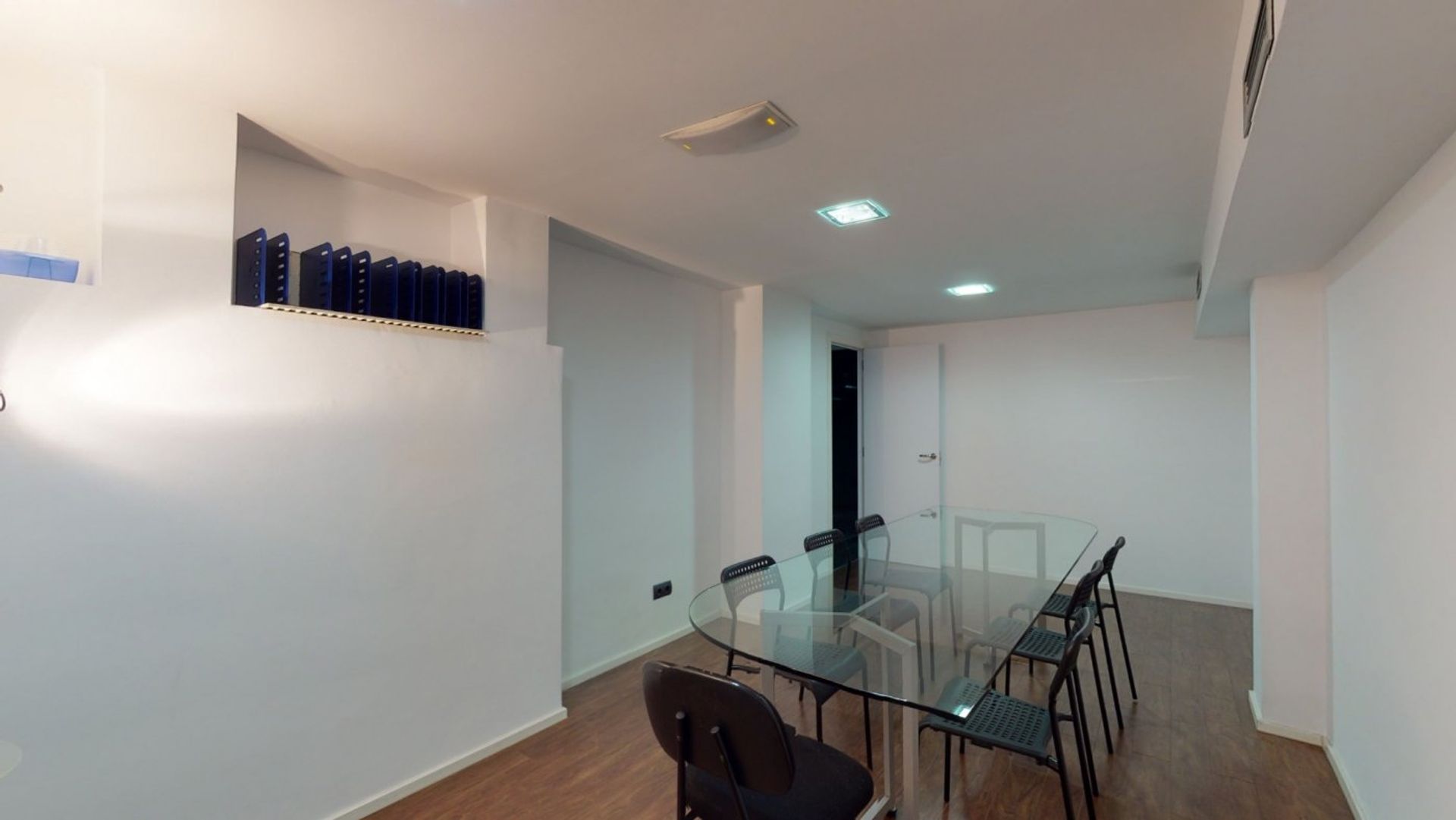 Condominium in Valencia, Valencian Community 10179521