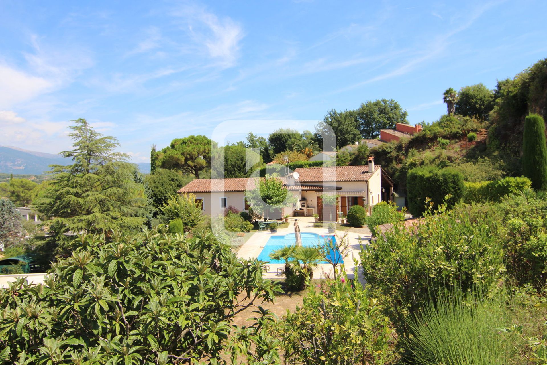 Huis in Valbonne, Provence-Alpes-Côte d'Azur 10179861