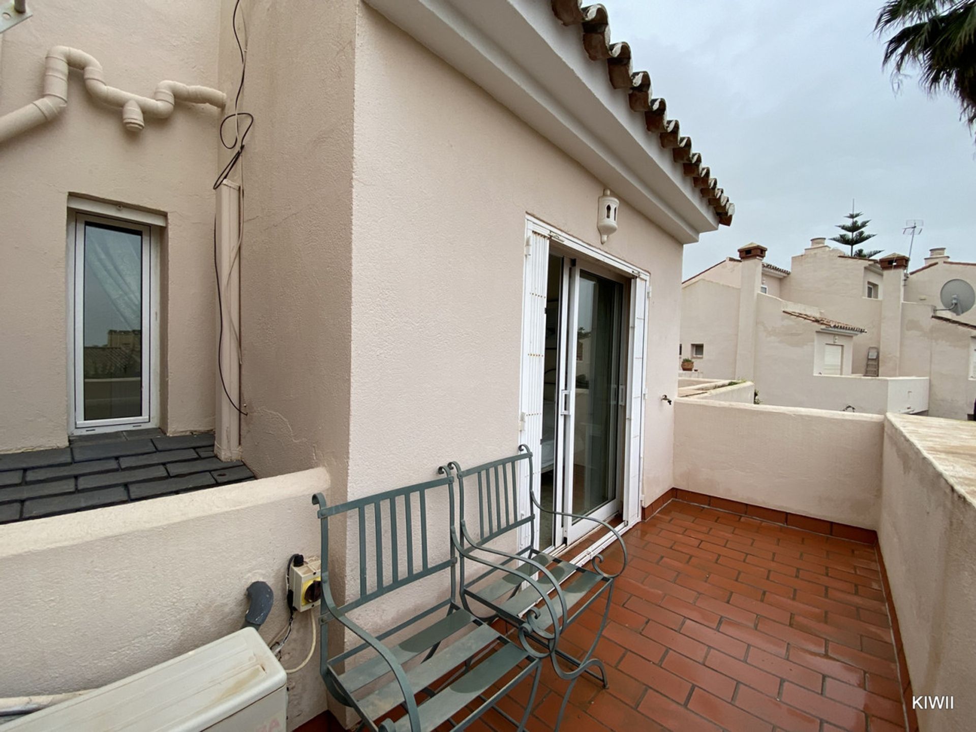 House in Puerto de la Duquesa, Andalusia 10180422