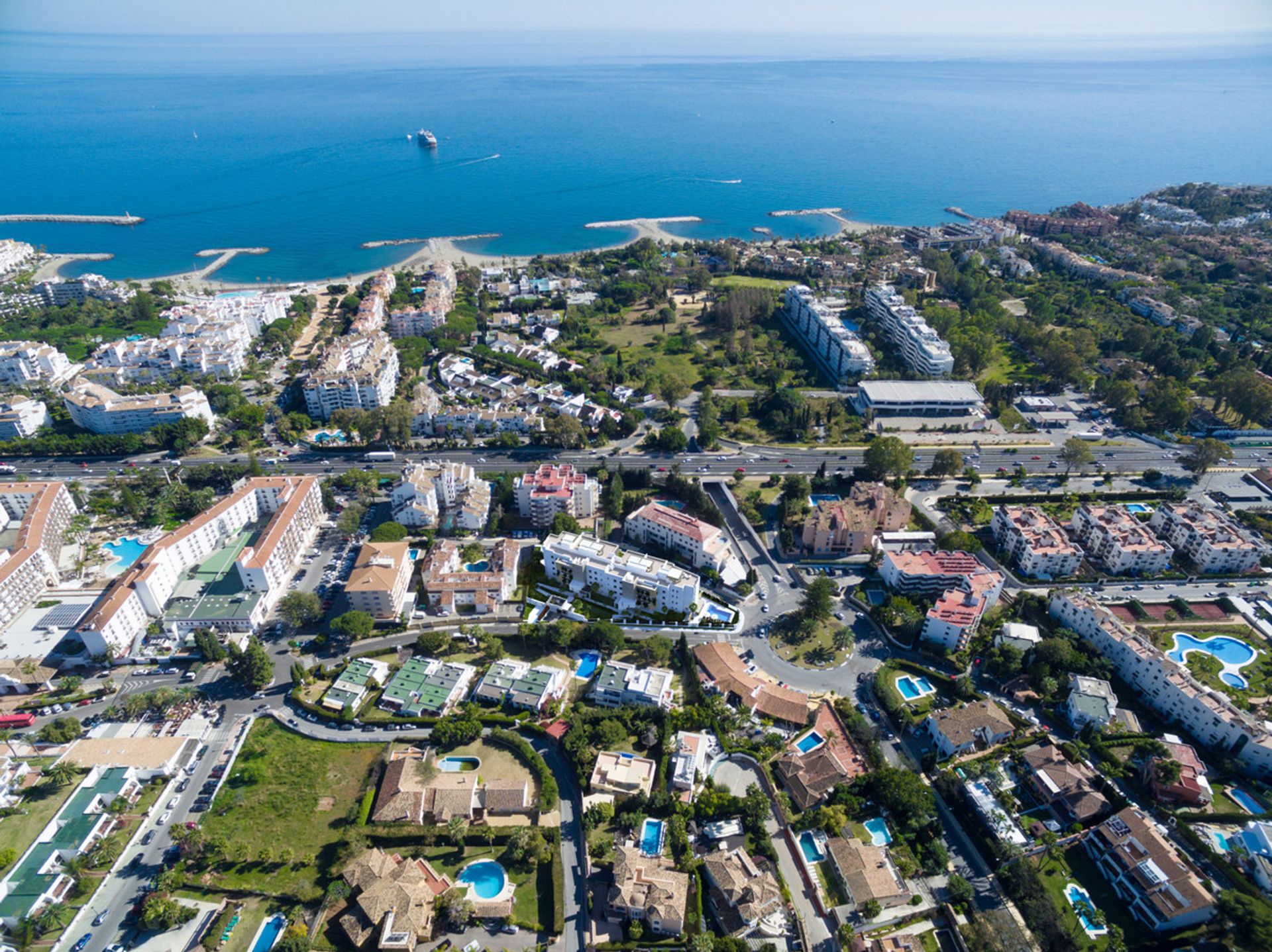 Квартира в Marbella, Andalucía 10180488