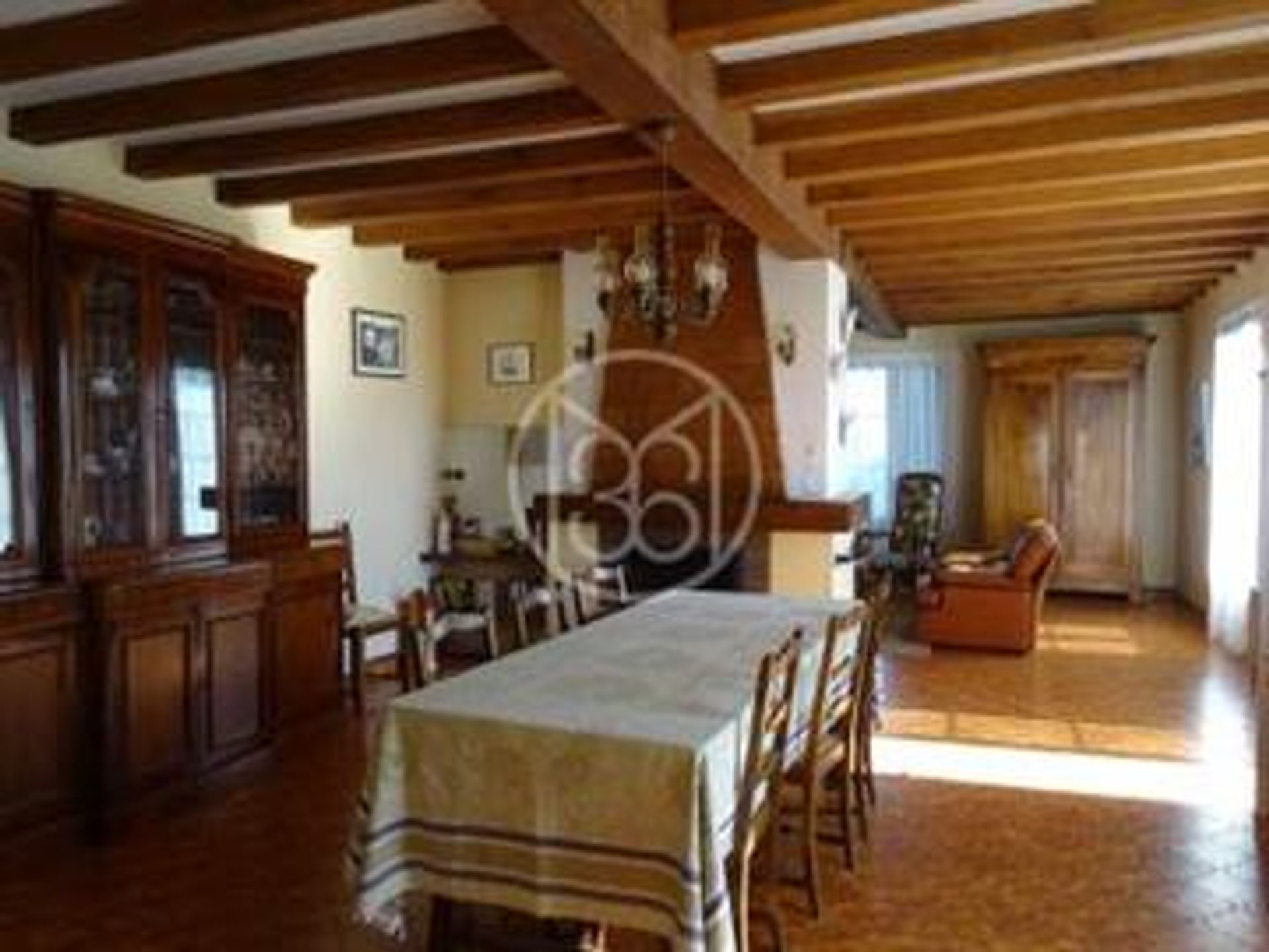 Huis in Saint-Pierre-d'Oléron, Nouvelle-Aquitaine 10180989