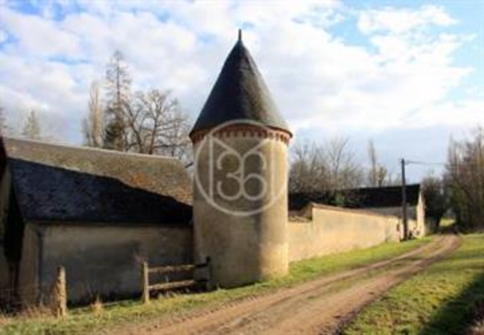 casa en Lapalisse, Auvergne-Rhône-Alpes 10181024