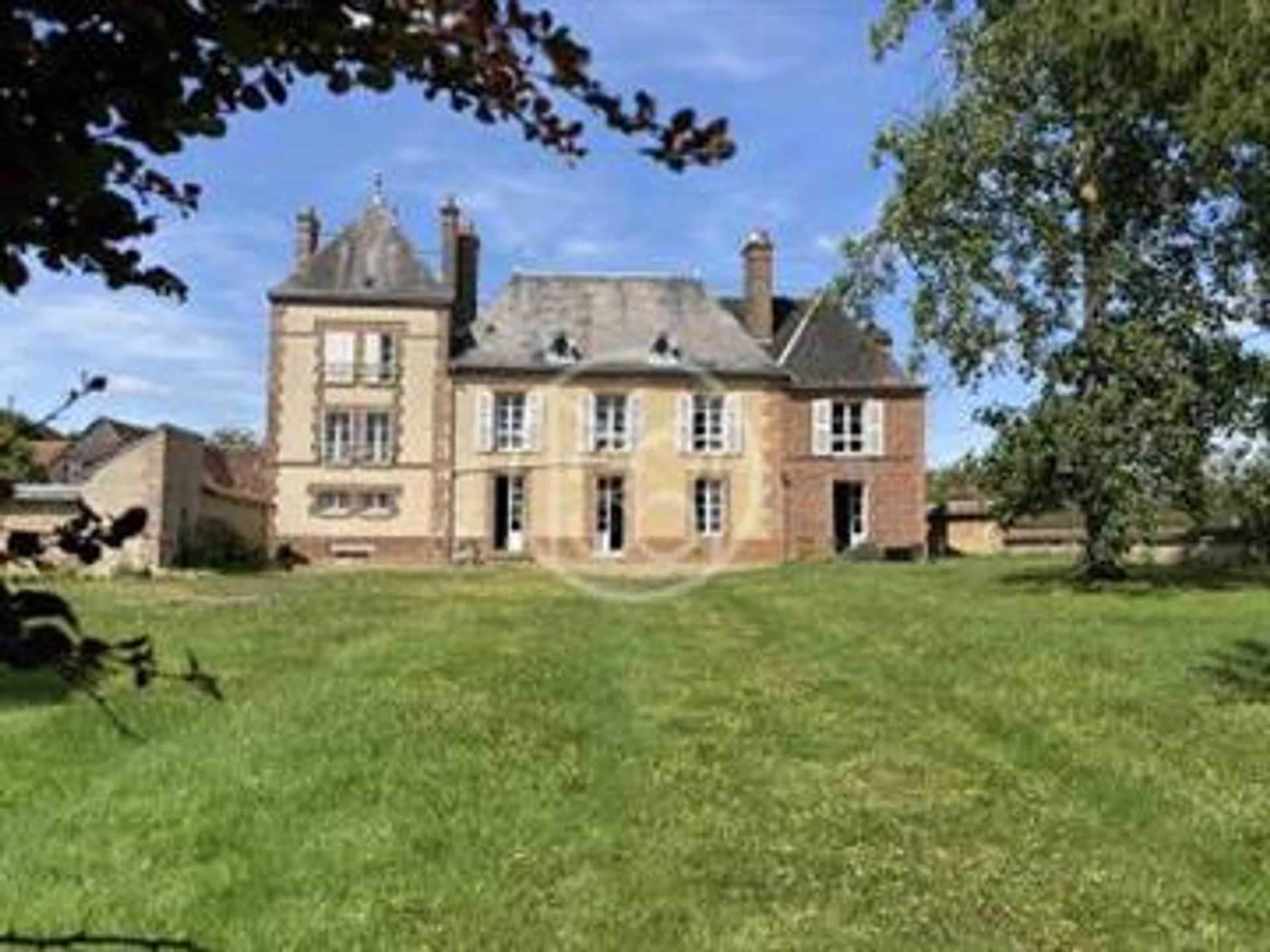 casa no Nogent-le-Rotrou, Centre-Val de Loire 10181027