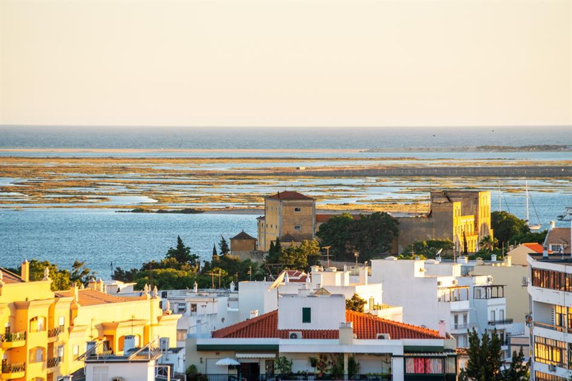 קוֹנדוֹמִינִיוֹן ב Rossio ao Sul do Tejo, סנטארם 10181101