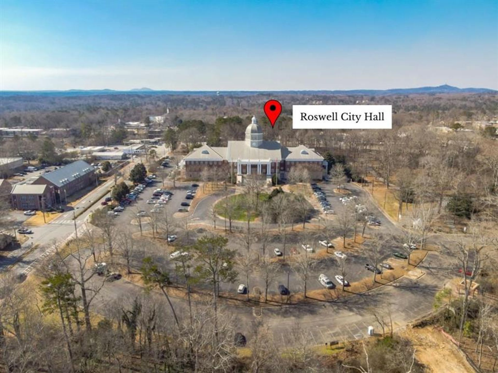 Dom w Roswell, Georgia 10181455