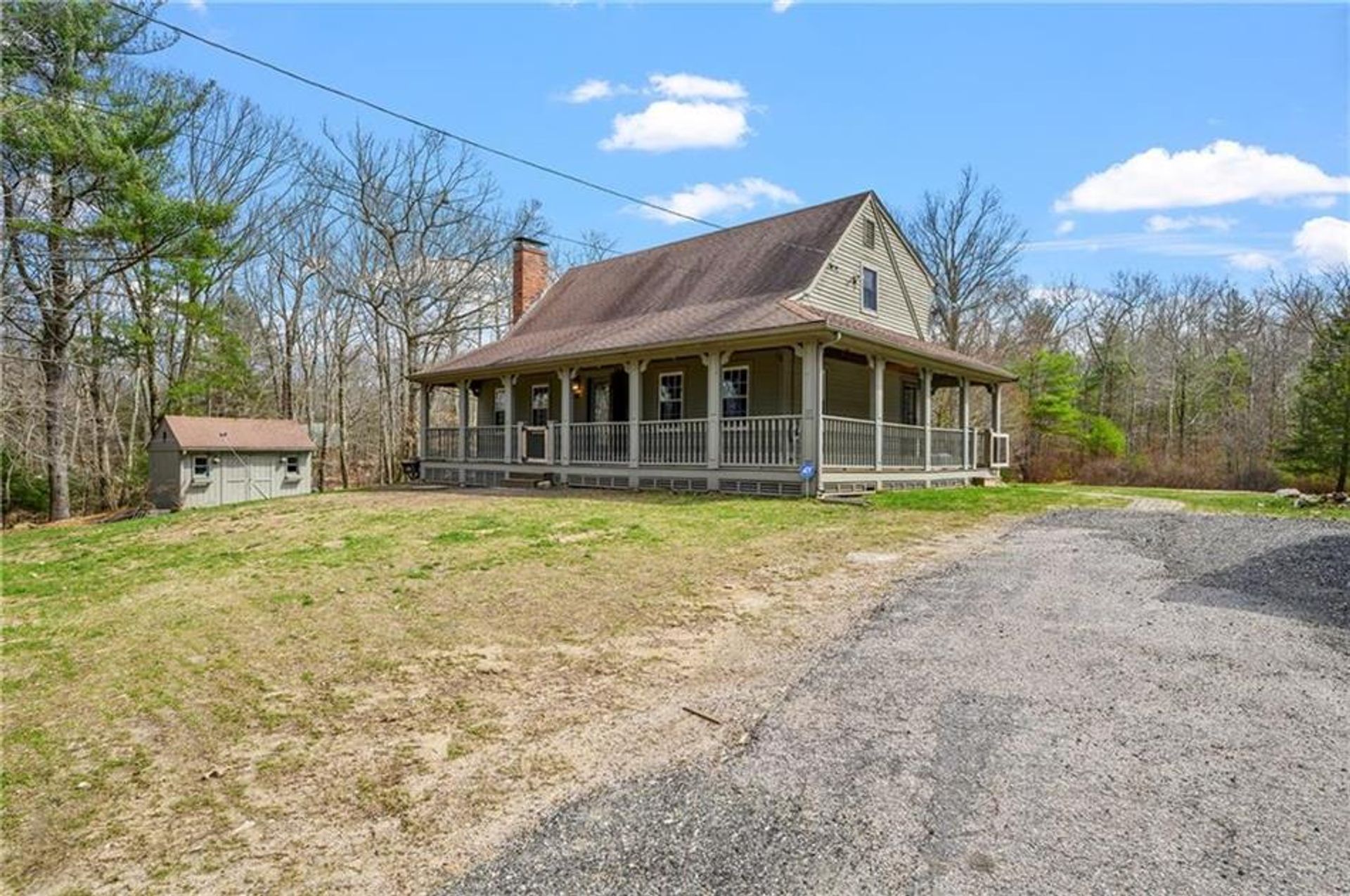 House in North Foster, Rhode Island 10181844