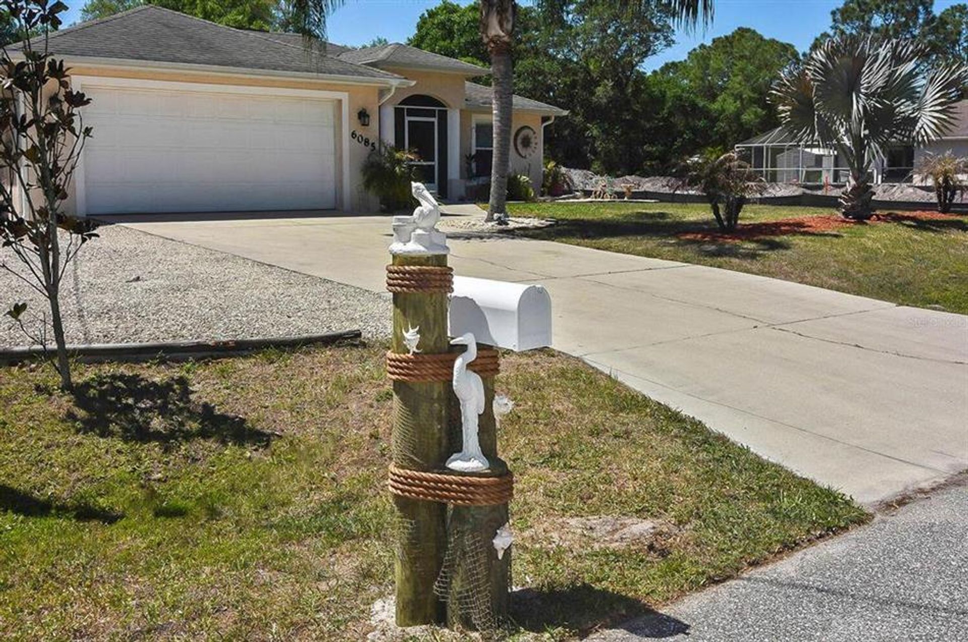 House in North Port, Florida 10182128