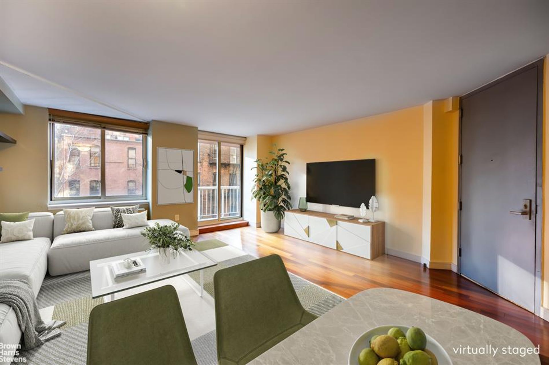 Condominium in Manhattan, New York 10182494