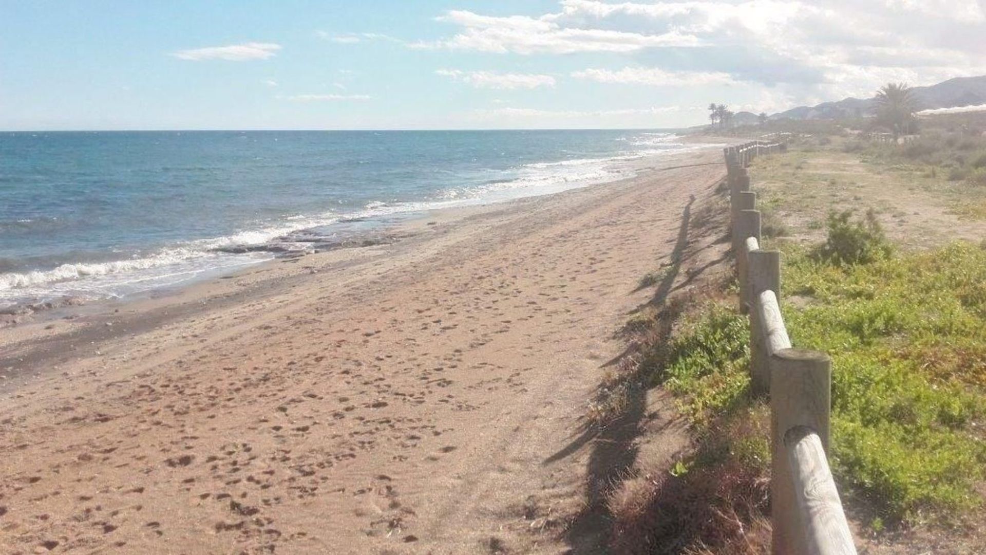 房子 在 San Juan de los Terreros, Andalucía 10183284