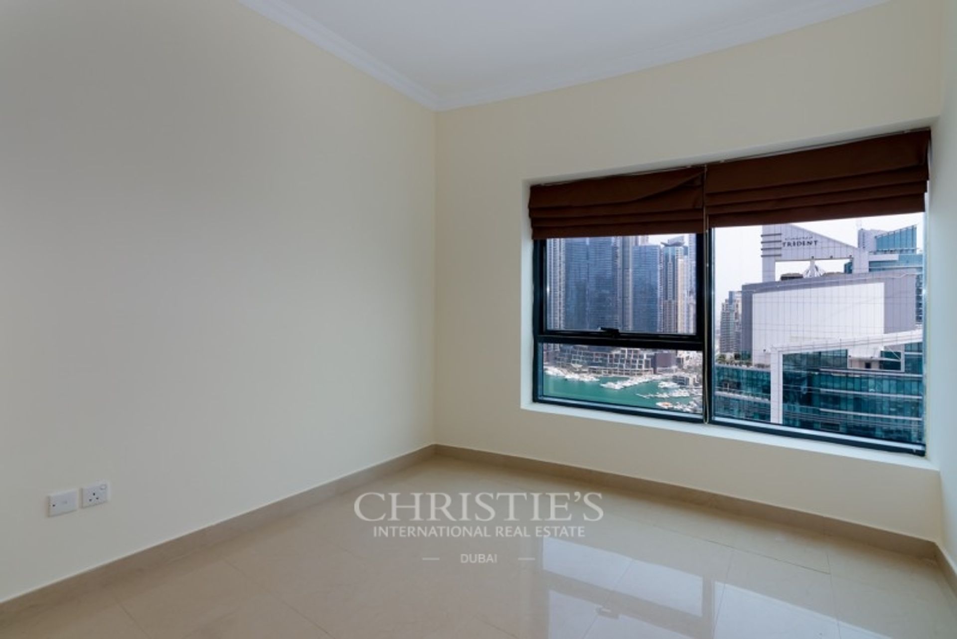 Condominium dans Dubai, Dubai 10184882