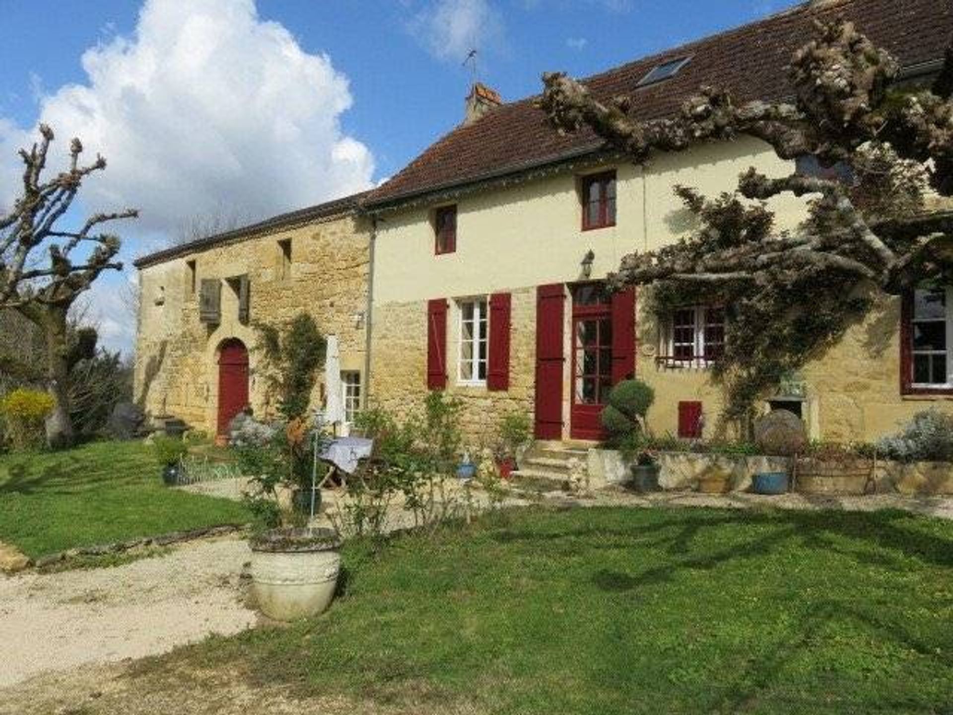 Condominium dans Beynac-et-Cazenac, Nouvelle-Aquitaine 10190938