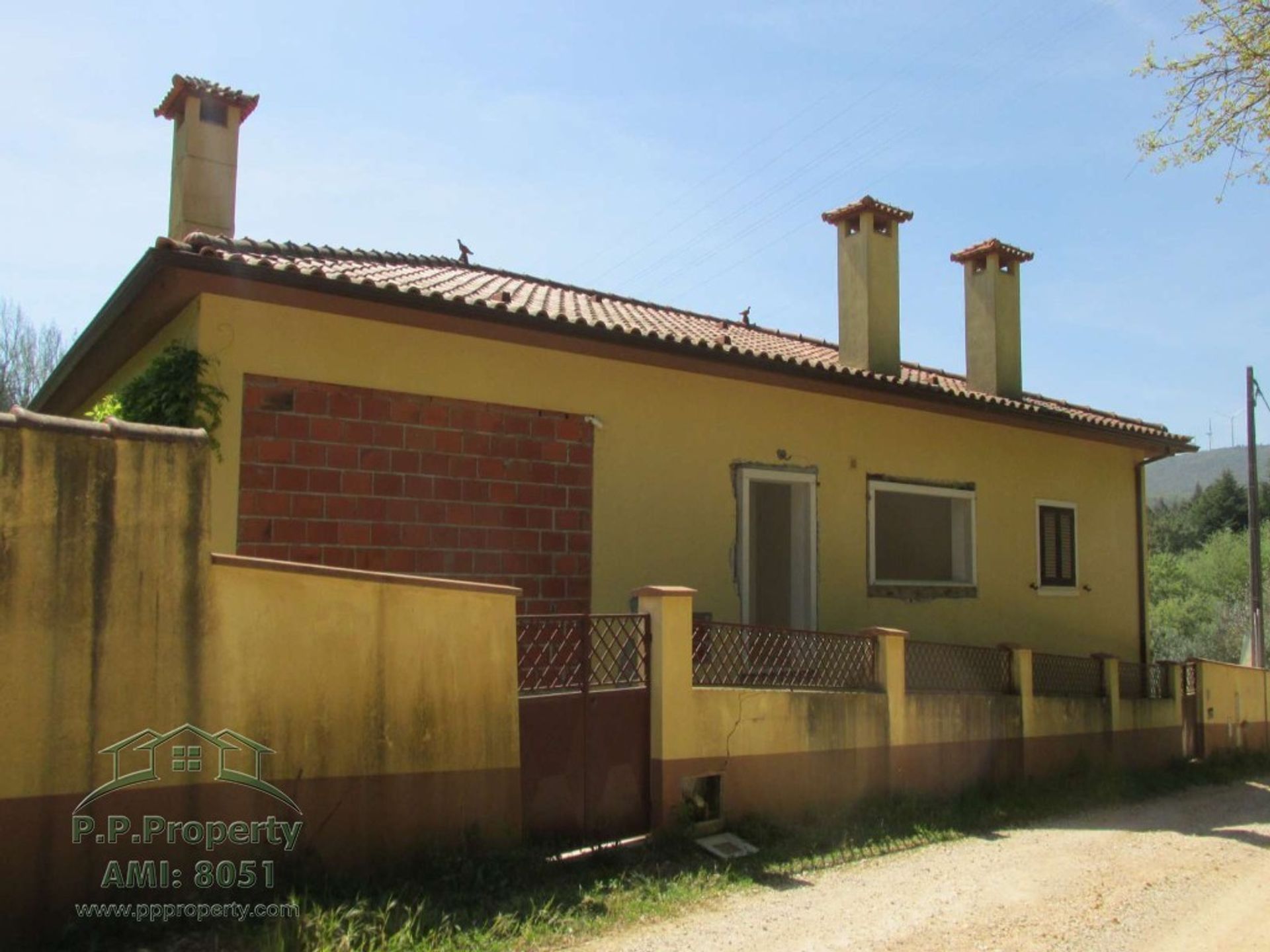 House in Penela, Coimbra 10191503