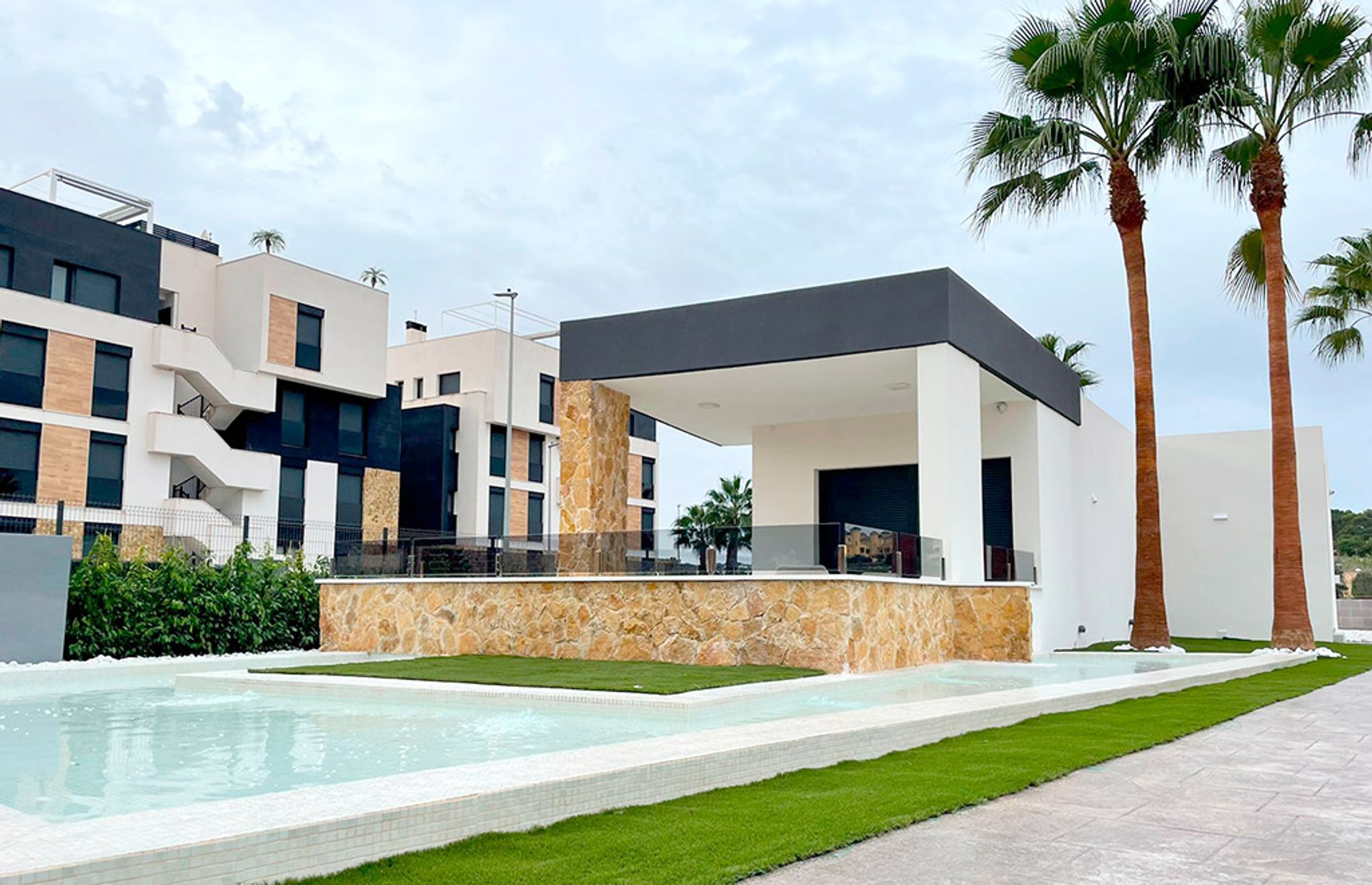 عمارات في Torrevieja, Valencian Community 10191720