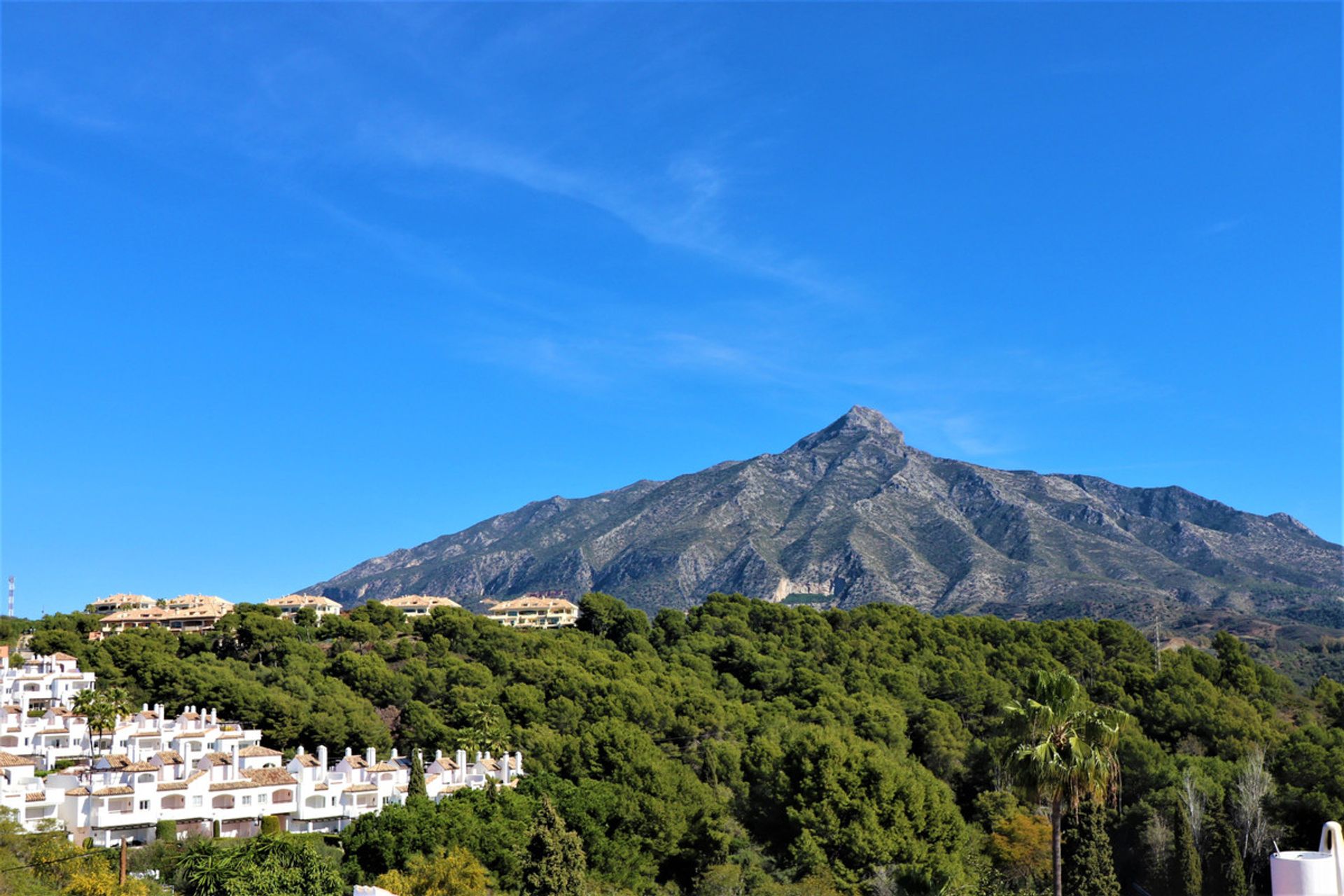 房子 在 Marbella, Andalucía 10191738