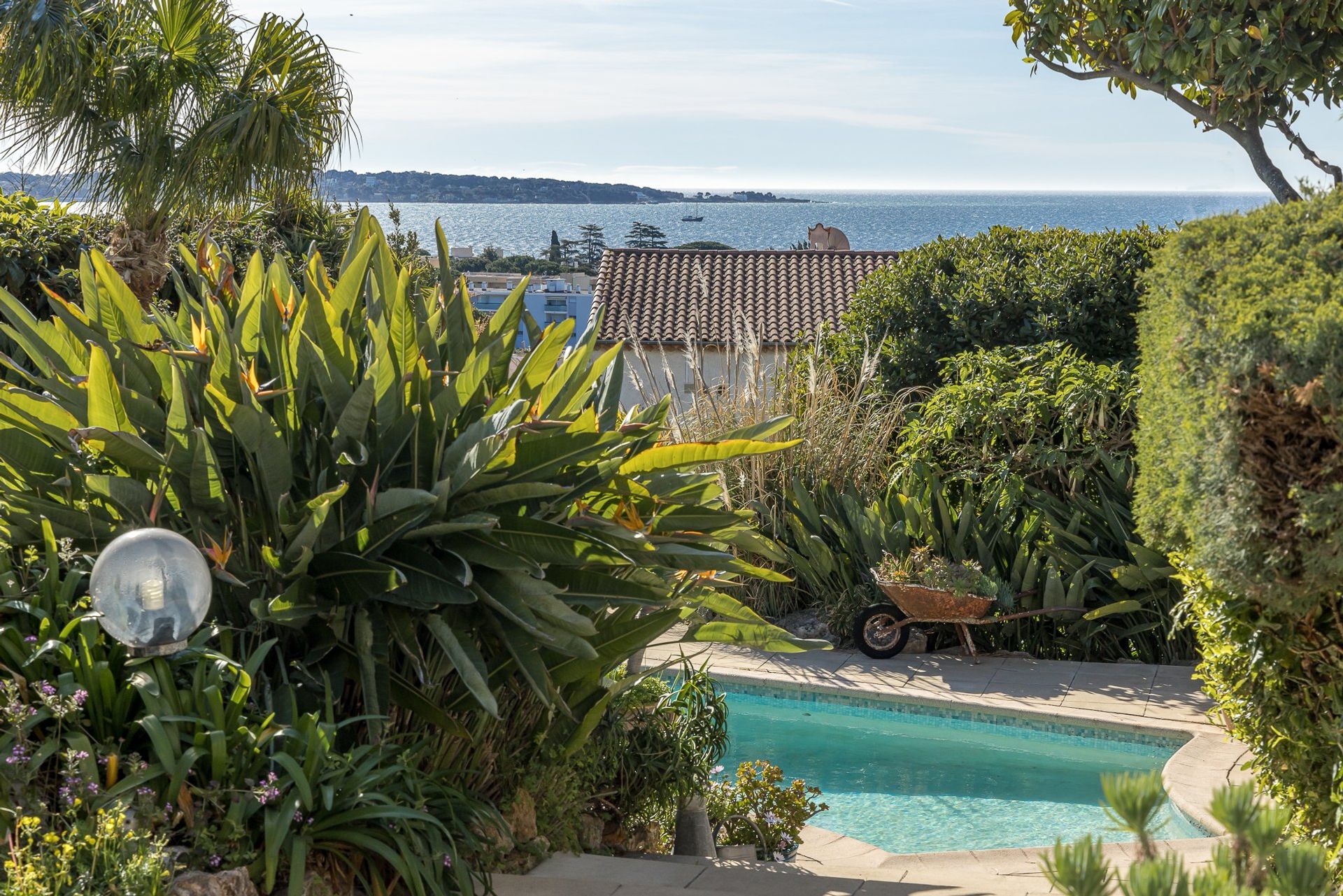 rumah dalam Vallauris, Provence-Alpes-Côte d'Azur 10192017