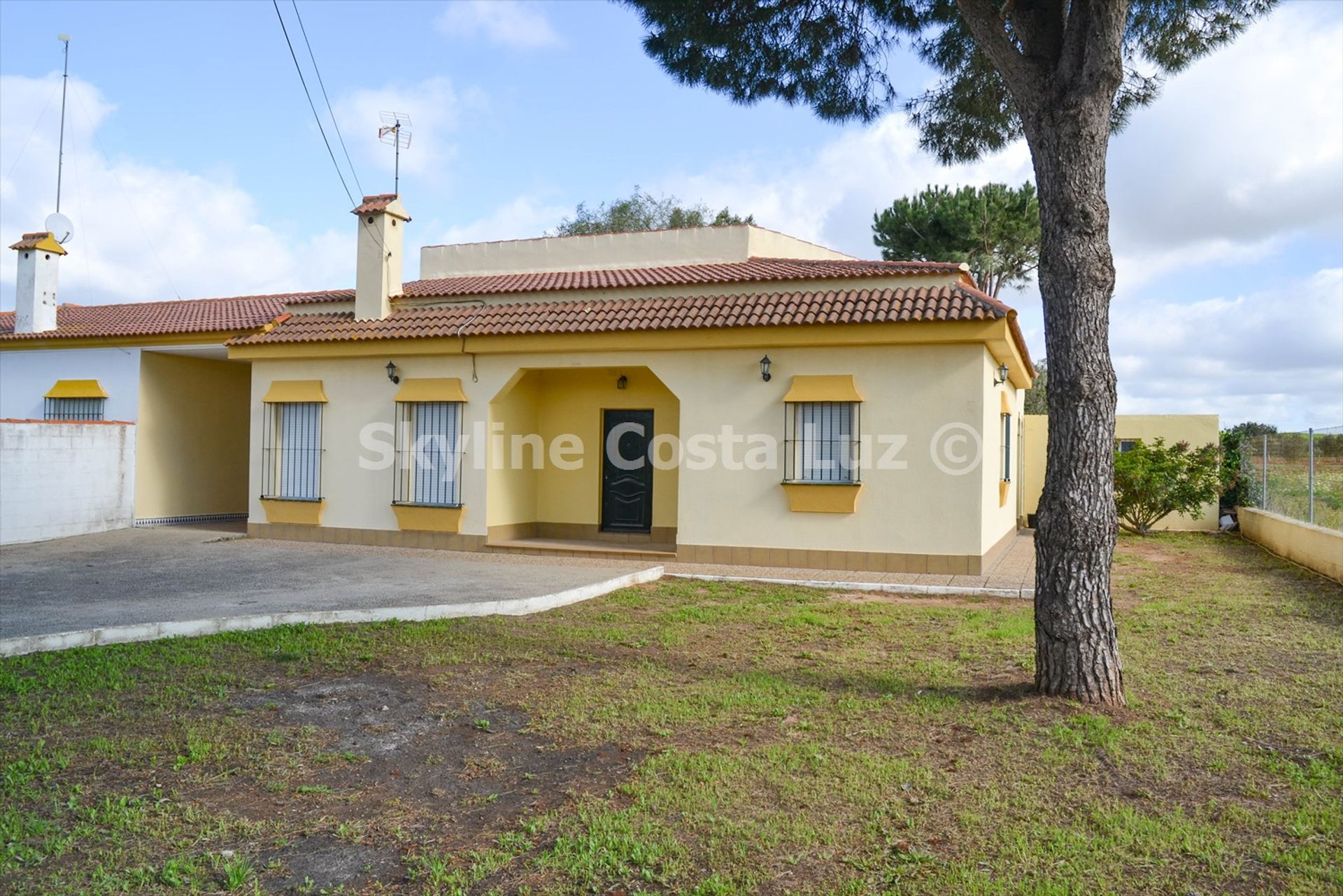 жилой дом в Chiclana de la Frontera, Andalucía 10192292