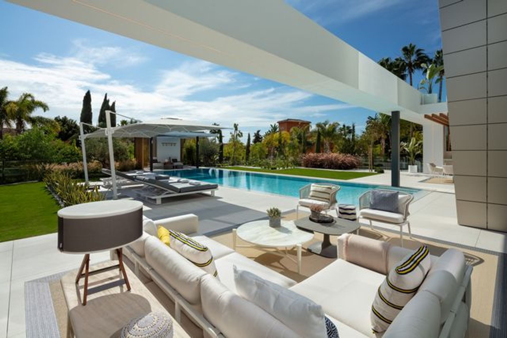 Huis in Marbella, Andalusië 10192459