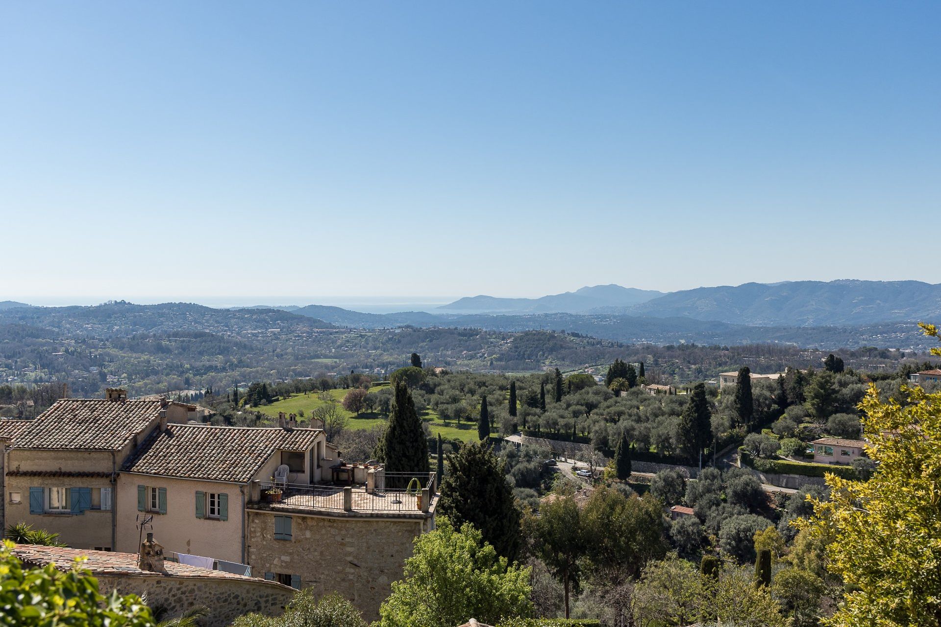 σπίτι σε Chateauneuf-Grasse, Προβηγκία-Άλπεις-Κυανή Ακτή 10192485