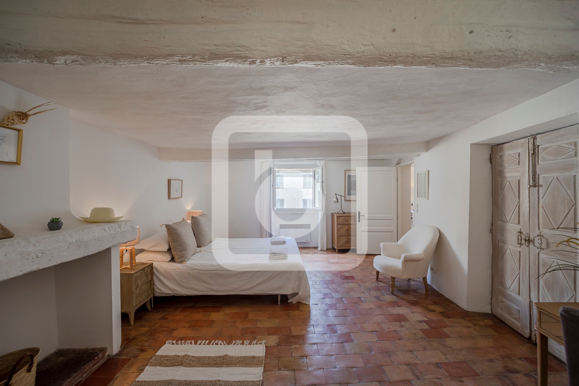 Osakehuoneisto sisään Antibes, Provence-Alpes-Côte d'Azur 10192489