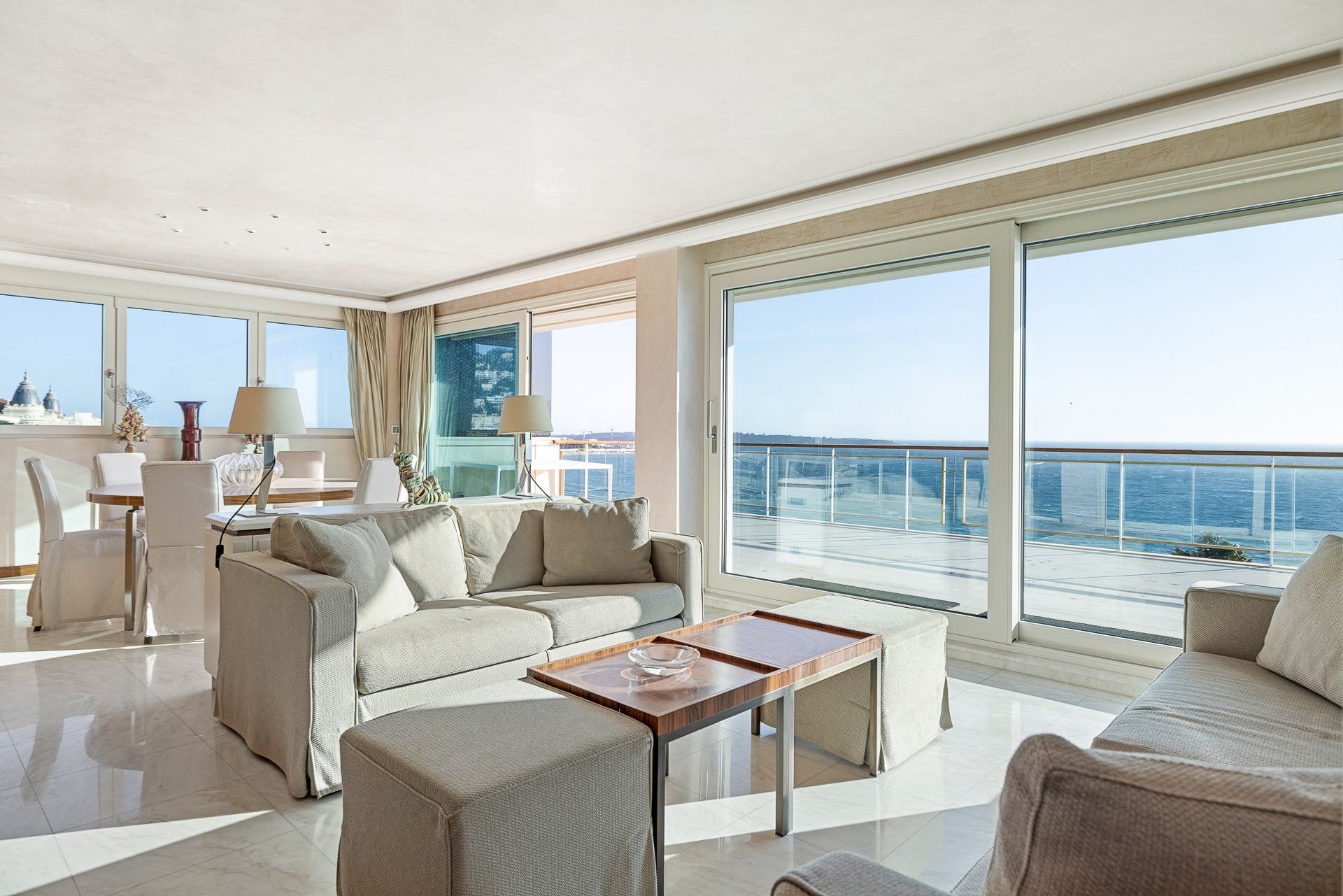 Condominium dans Cannes, Provence-Alpes-Côte d'Azur 10192496