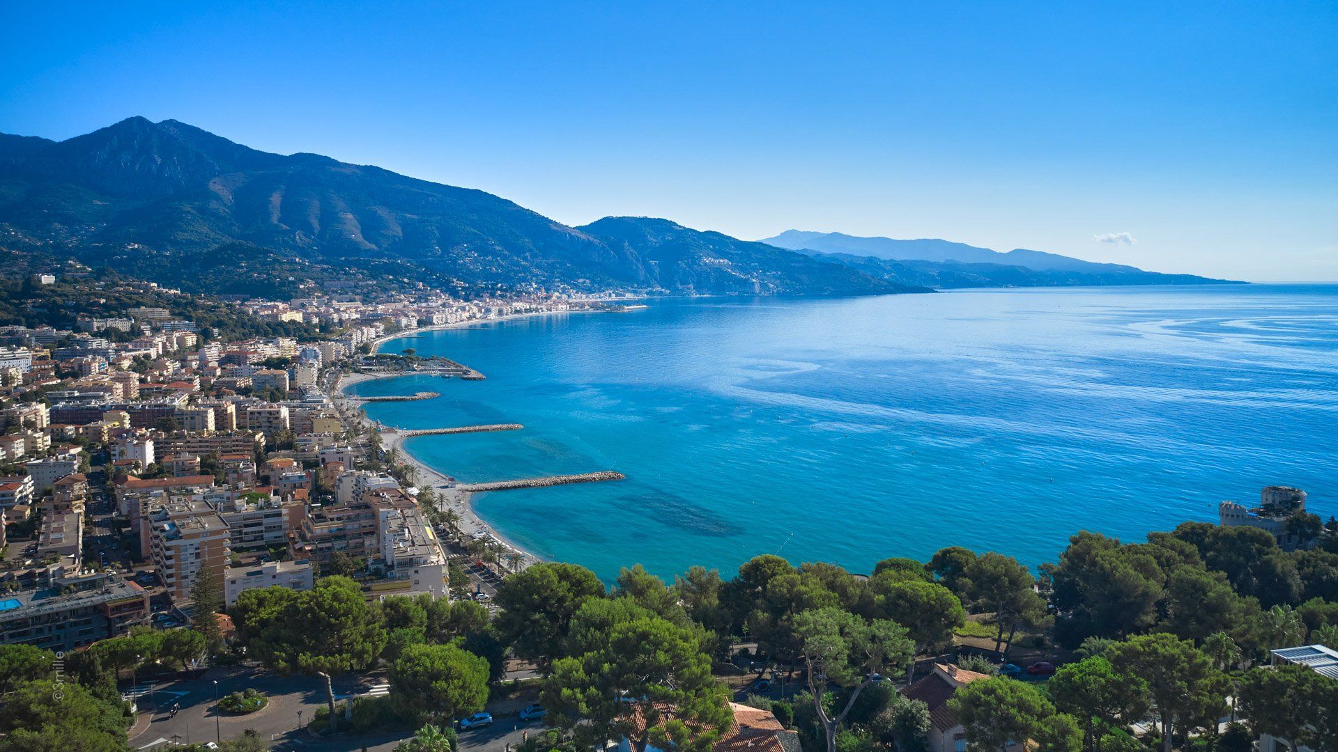 Talo sisään Cap Martin, Provence-Alpes-Cote d'Azur 10192517