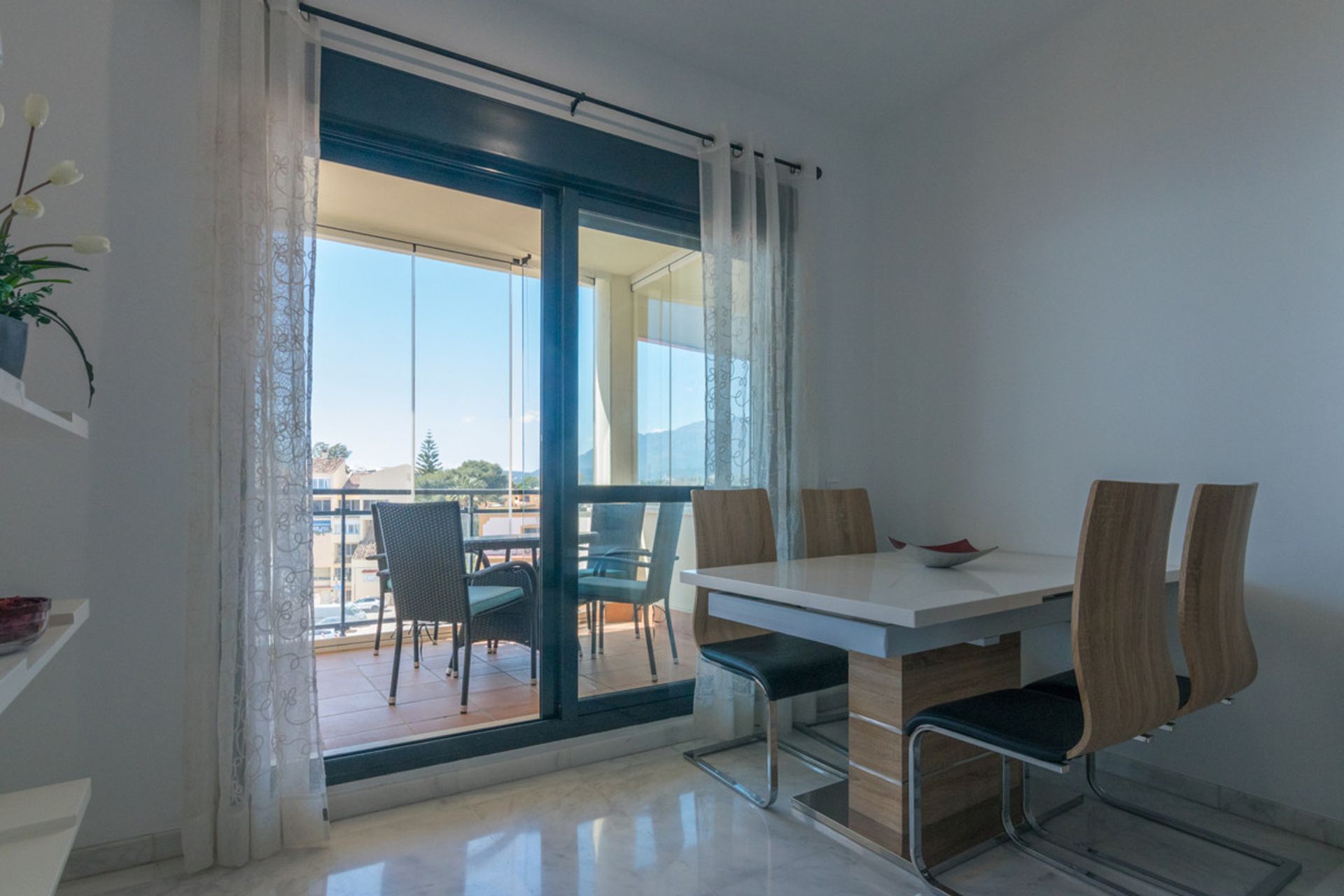 Condominium in Estepona, Andalusia 10193100