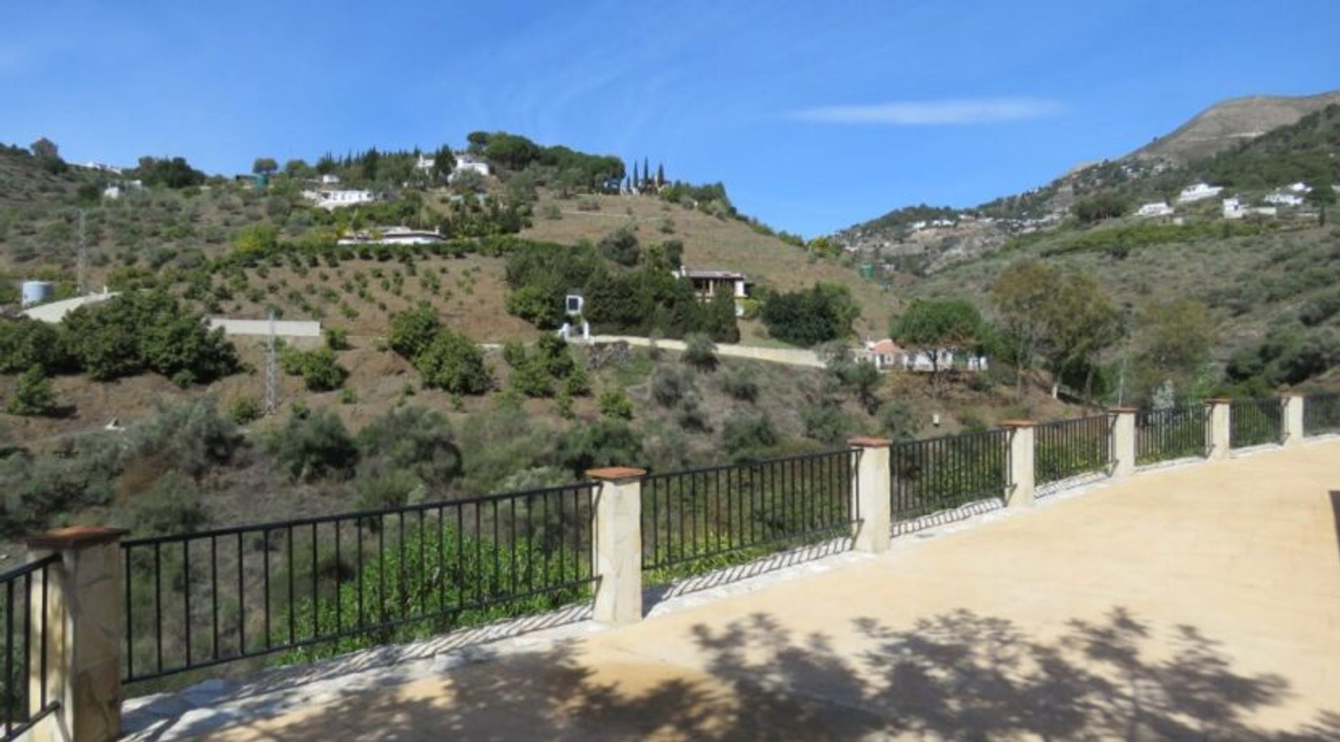 loger dans Cómpeta, Andalusia 10194896