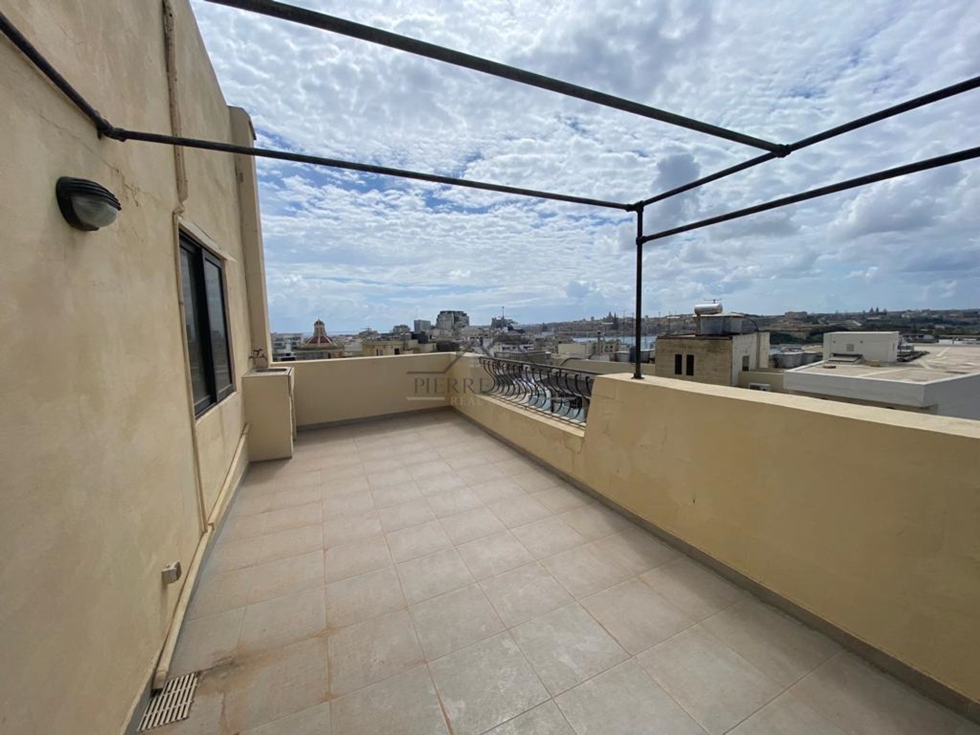 House in Sliema,  10195071