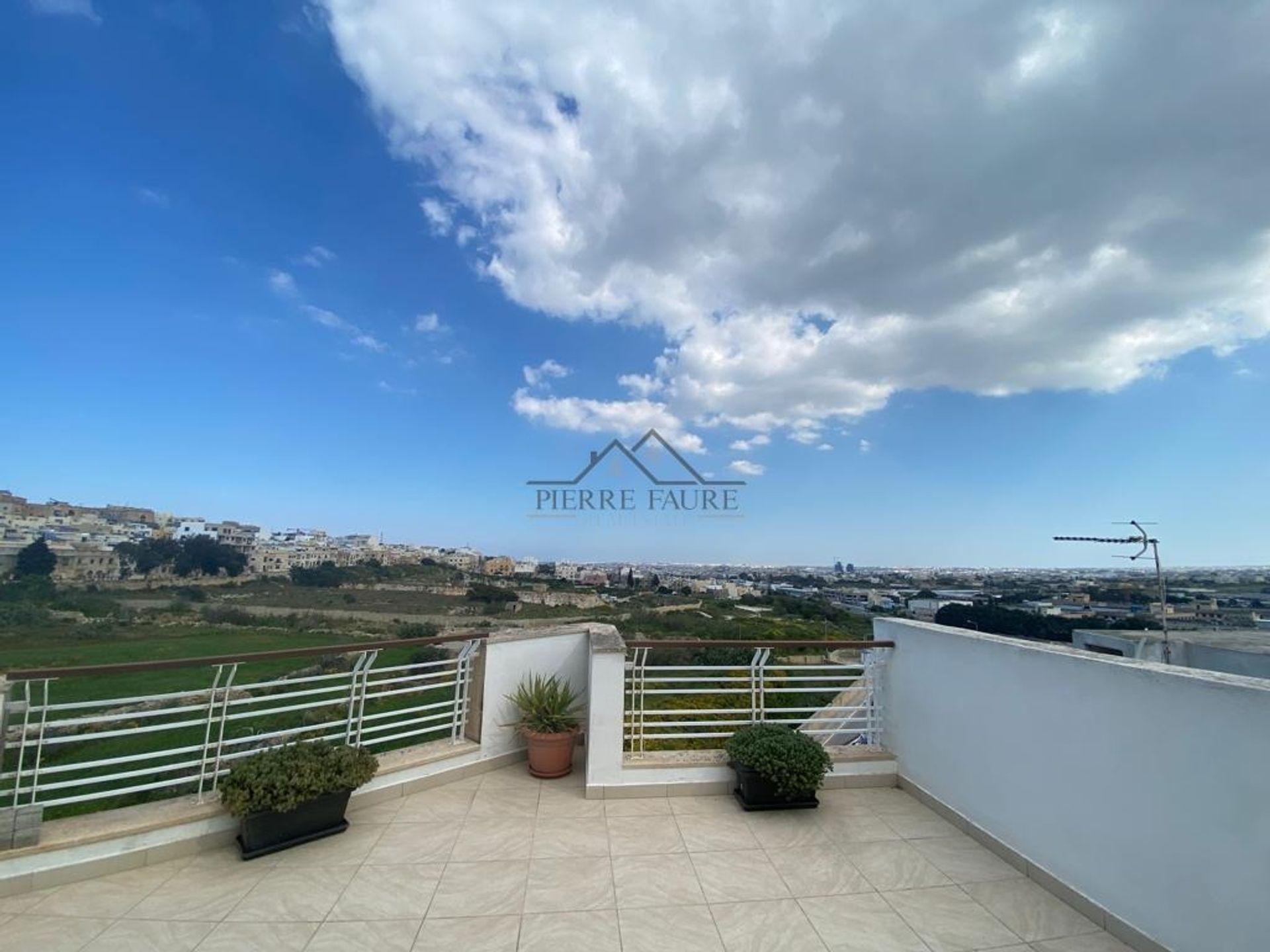 loger dans Wied l-Arkata, Mosta 10195078