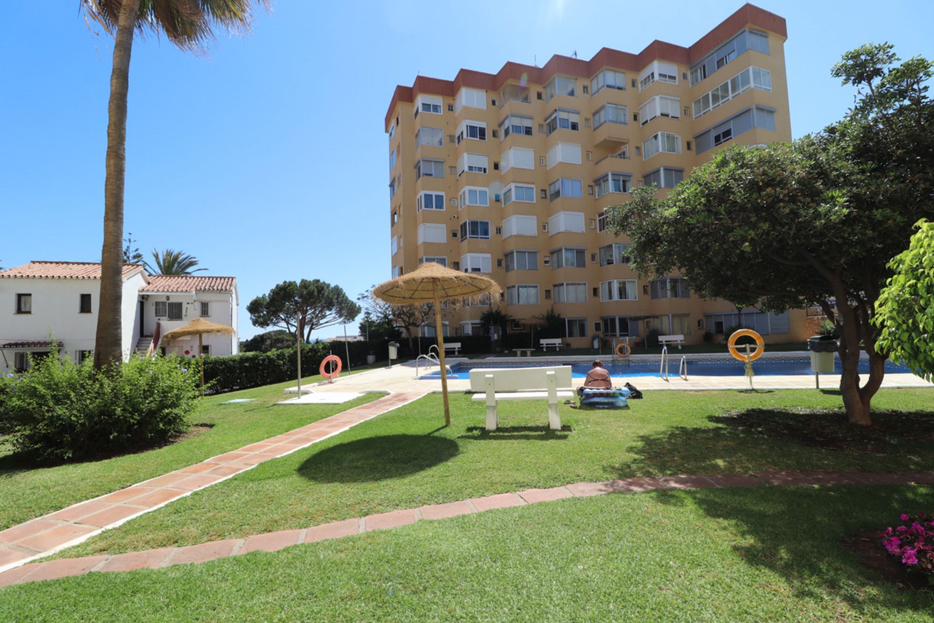 Condominium in La Cala de Mijas, Andalusia 10195270