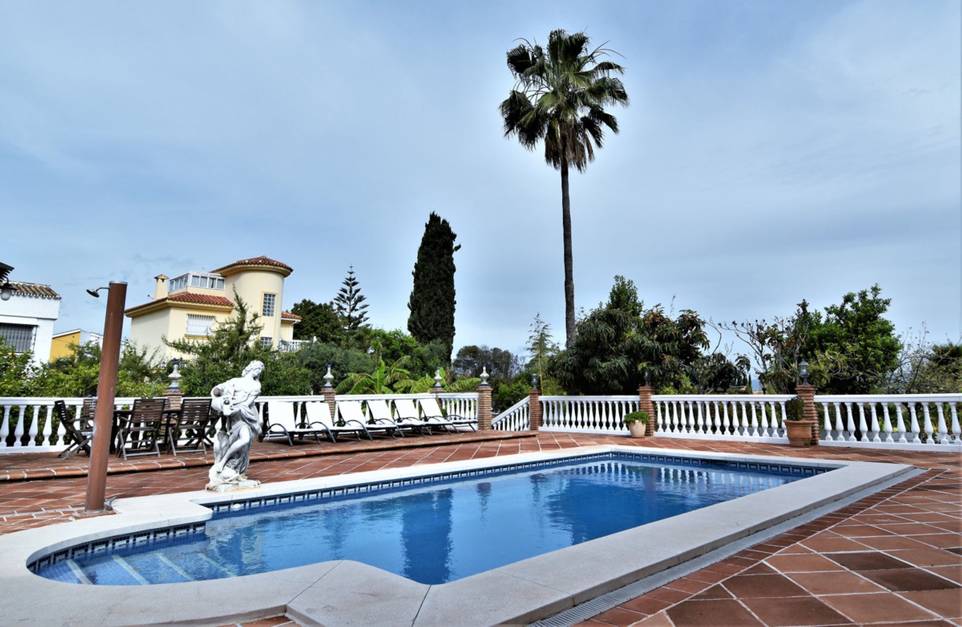 rumah dalam Alhaurín de la Torre, Andalucía 10196284