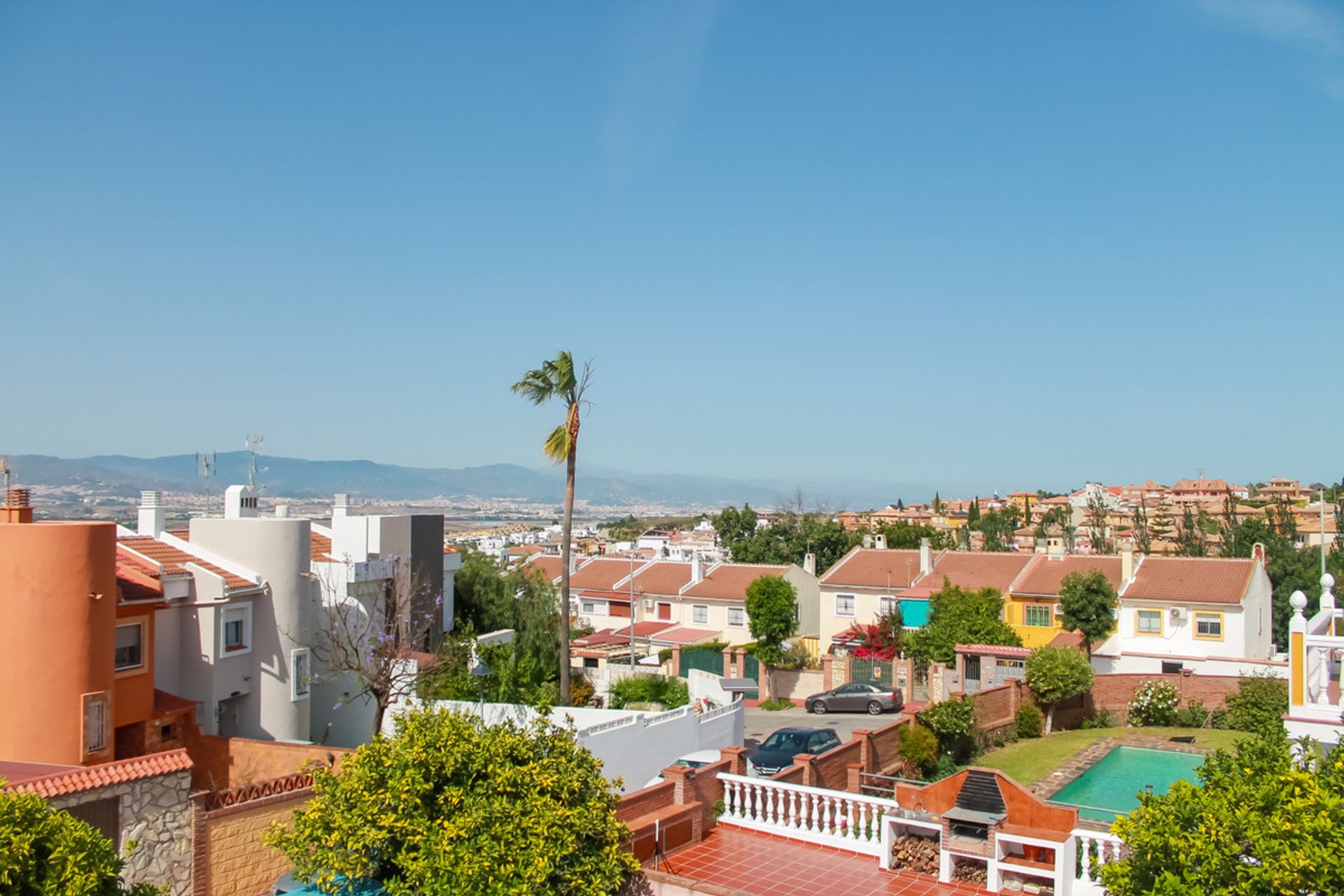 بيت في Alhaurín de la Torre, Andalucía 10196293