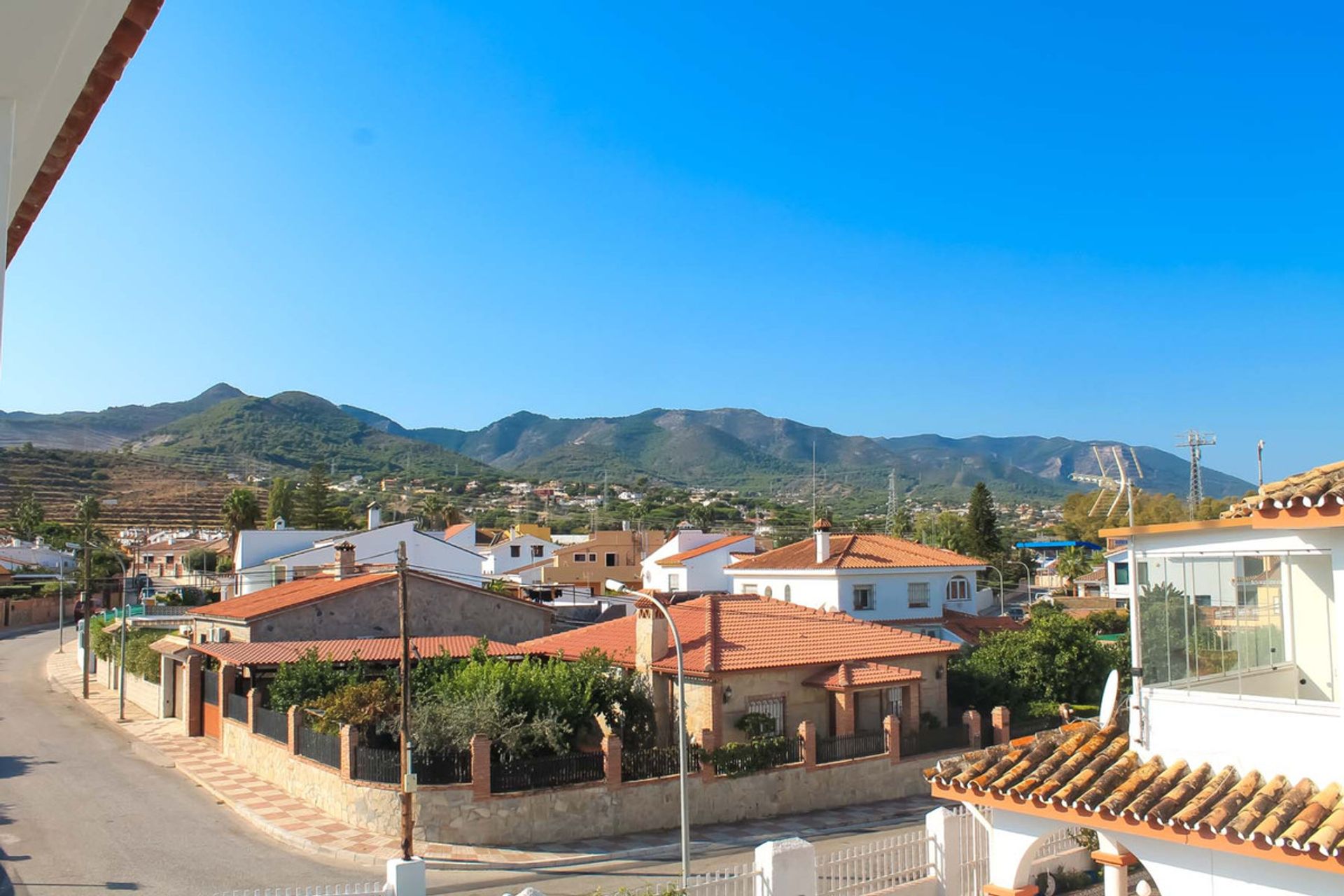 House in Alhaurín de la Torre, Andalucía 10196314