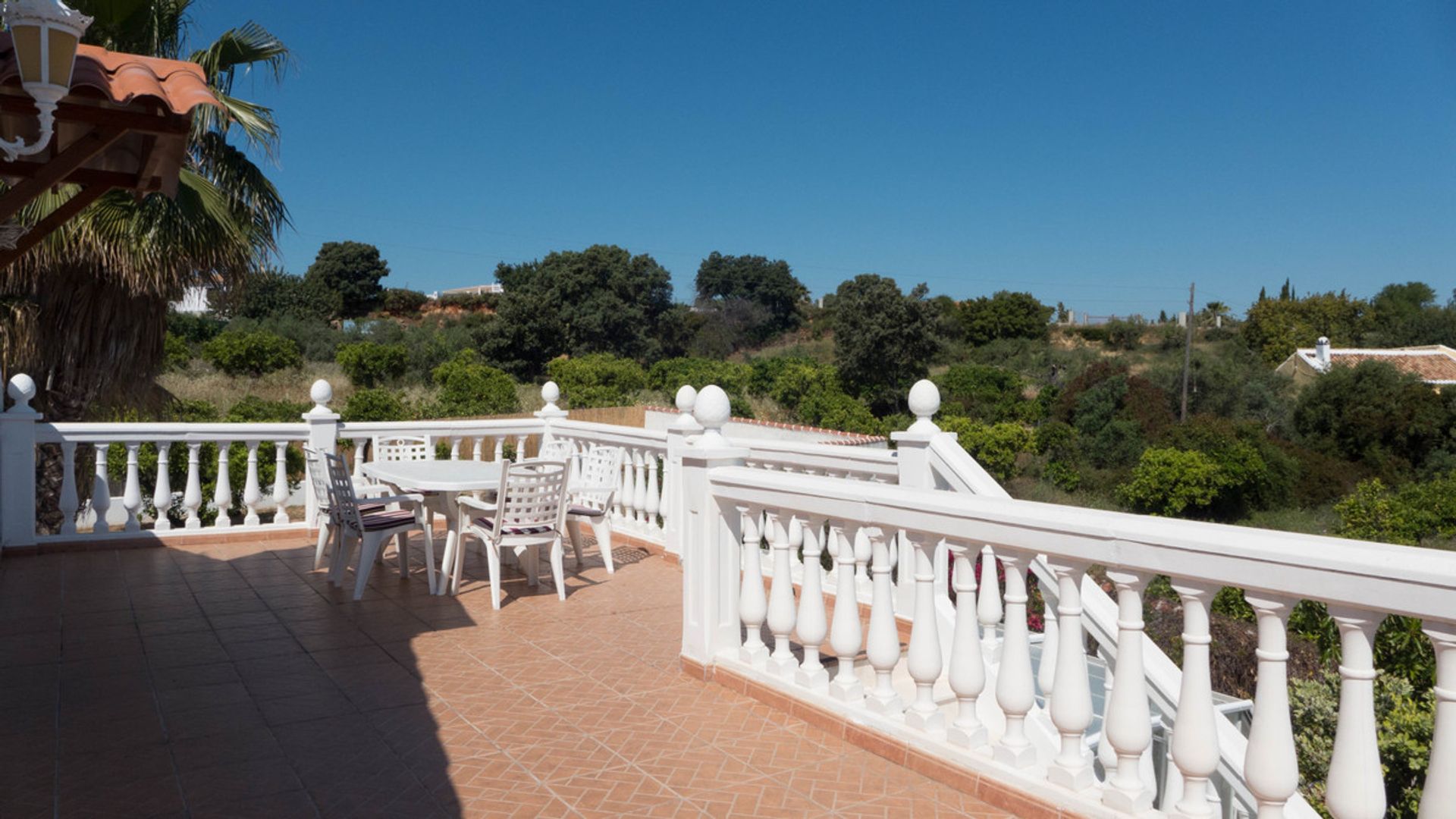 House in Alhaurín de la Torre, Andalucía 10196337