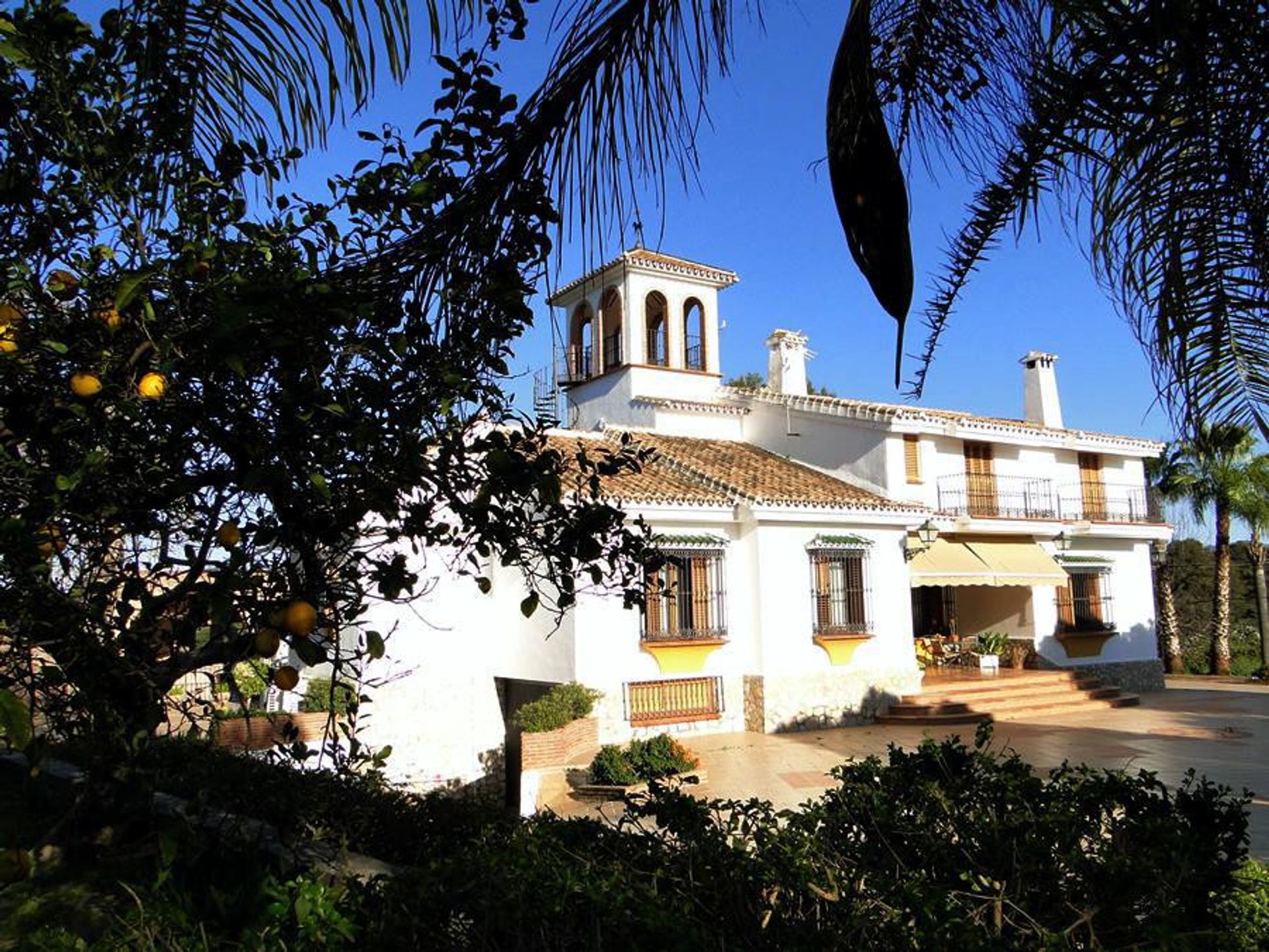 House in Alhaurín el Grande, Andalucía 10196400