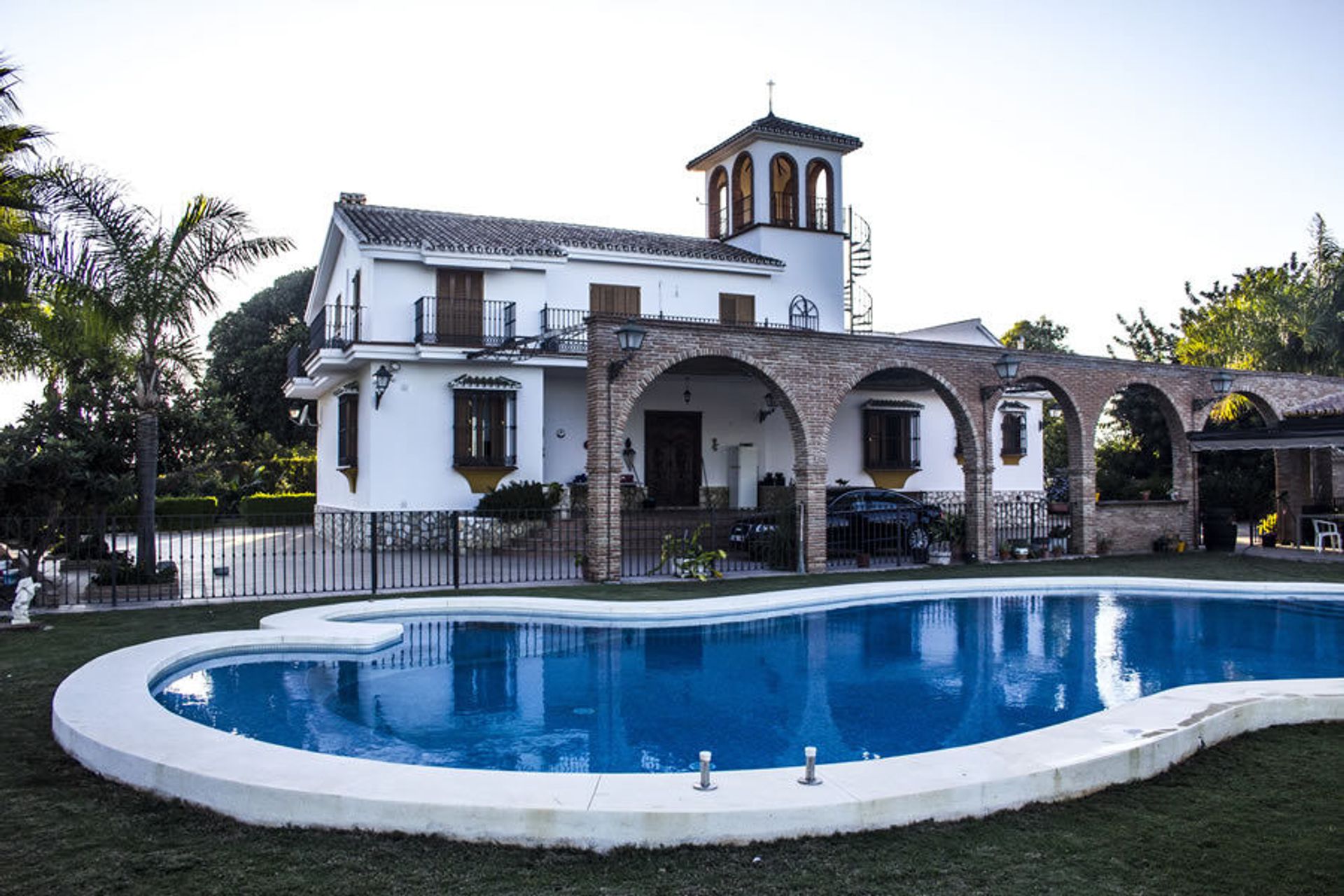 House in Alhaurín el Grande, Andalucía 10196400