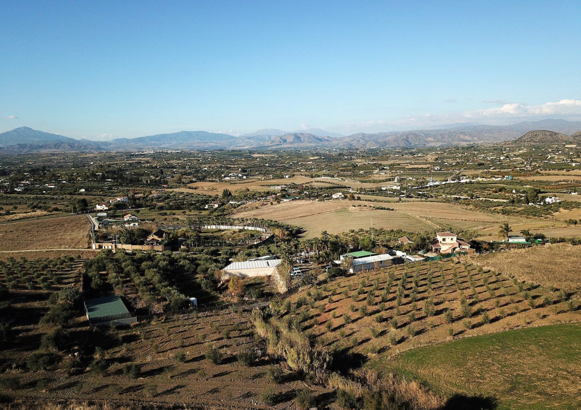 House in Alhaurín el Grande, Andalusia 10196435