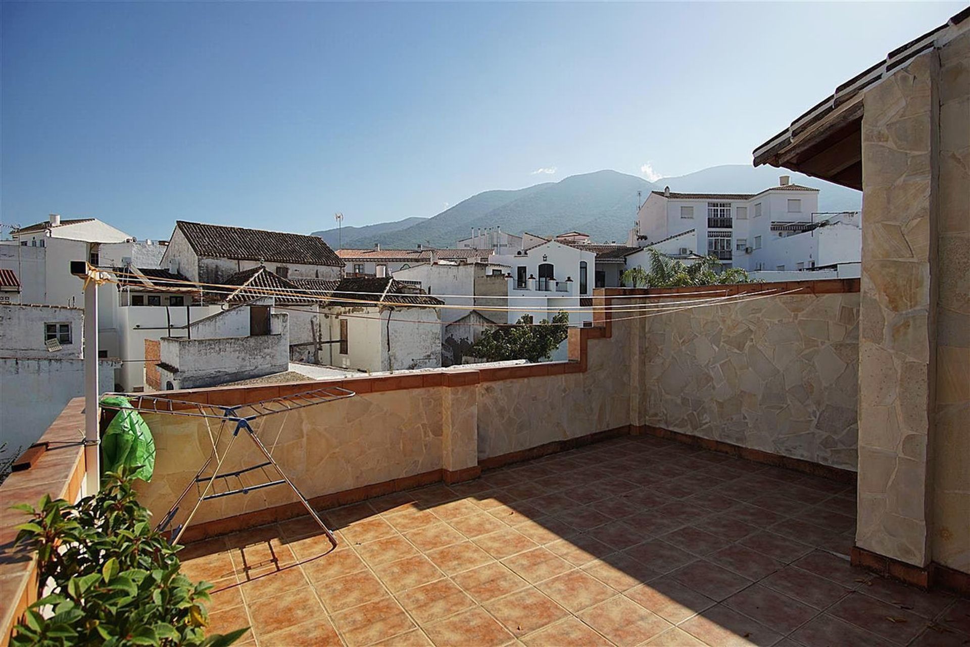 Casa nel Alhaurín el Grande, Andalusia 10196436