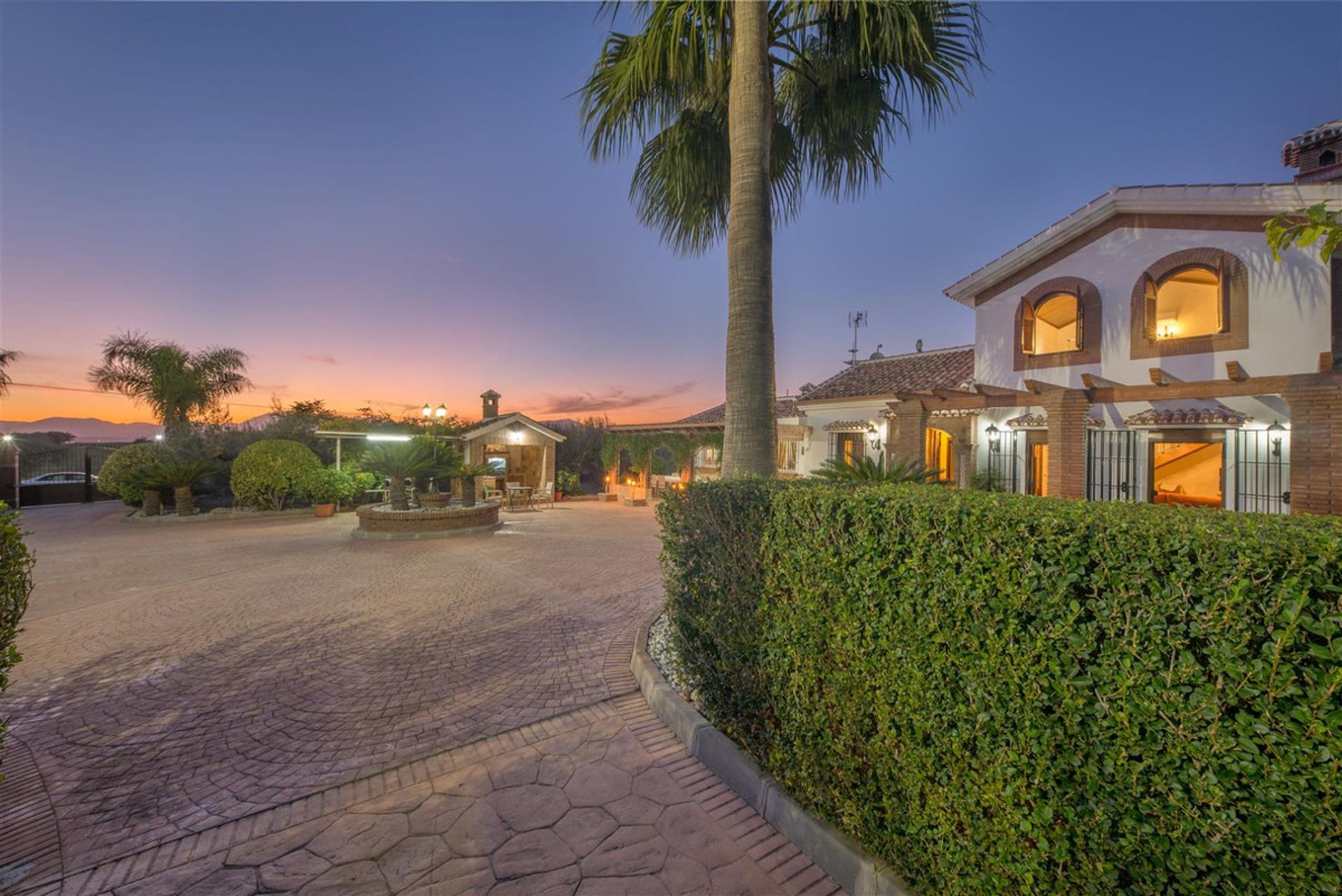 Huis in Alhaurín el Grande, Andalucía 10196470