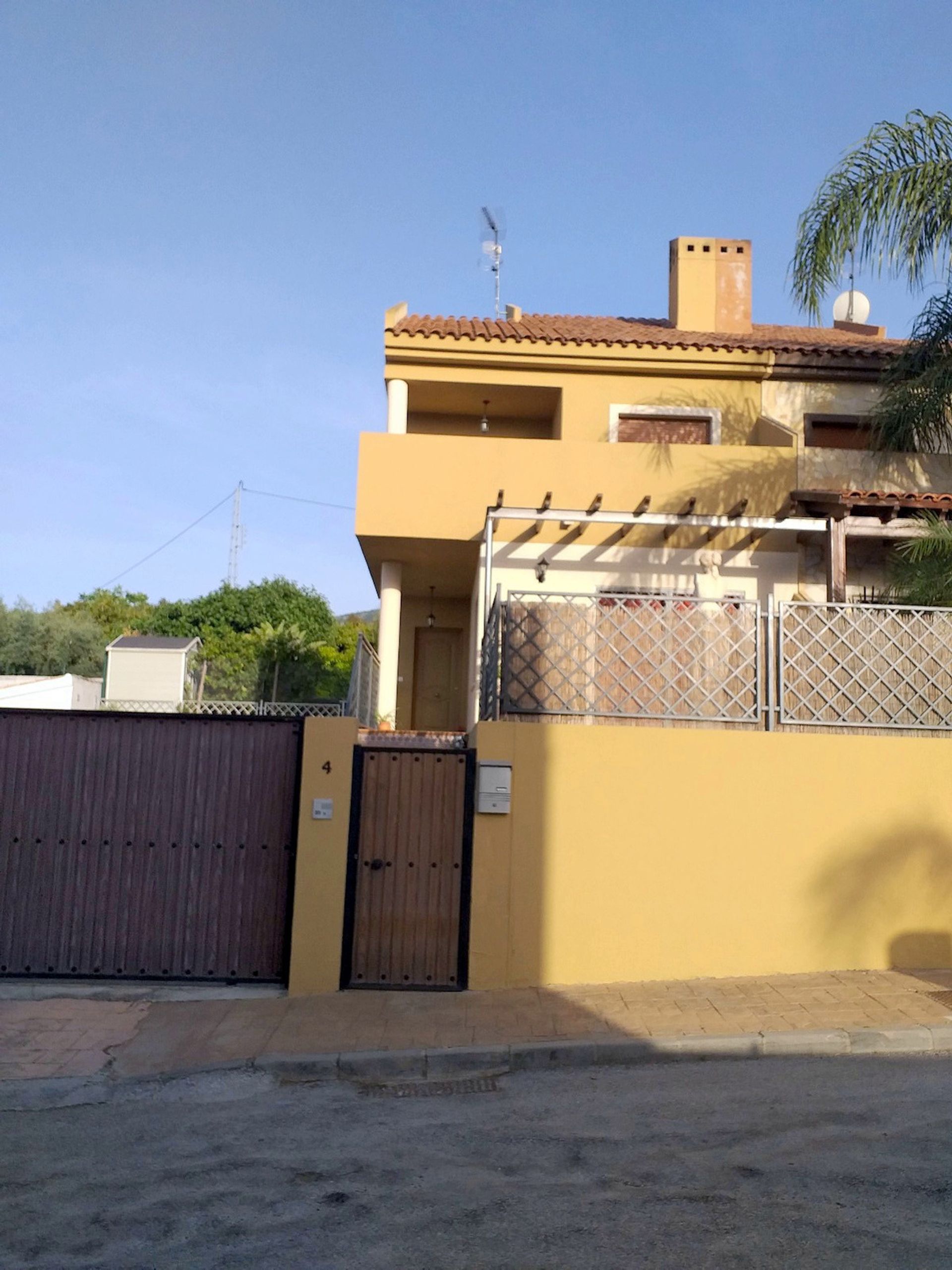 Casa nel Alhaurin el Grande, Andalusia 10196474