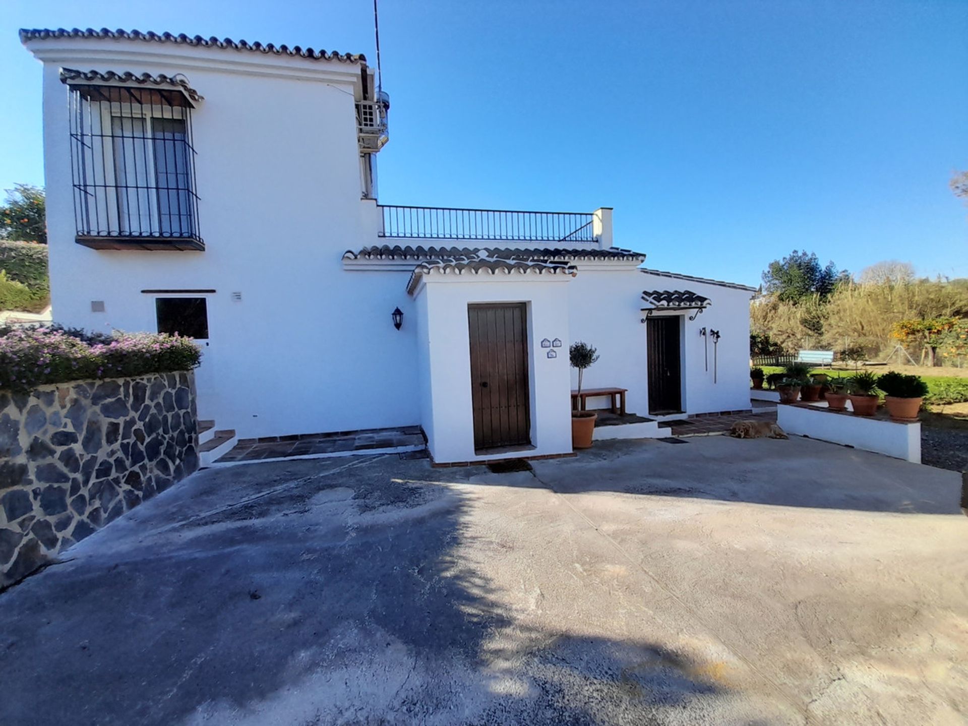 Rumah di Alhaurín el Grande, Andalucía 10196500