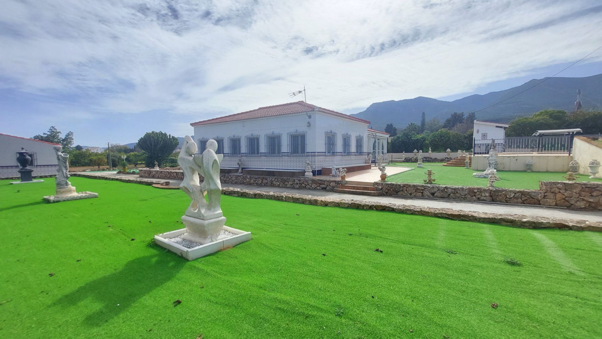 Casa nel Alhaurín el Grande, Andalusia 10196501