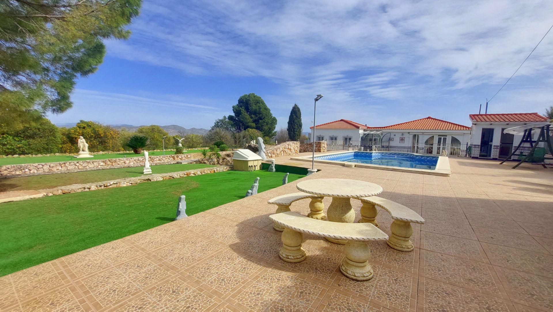 Casa nel Alhaurín el Grande, Andalusia 10196501