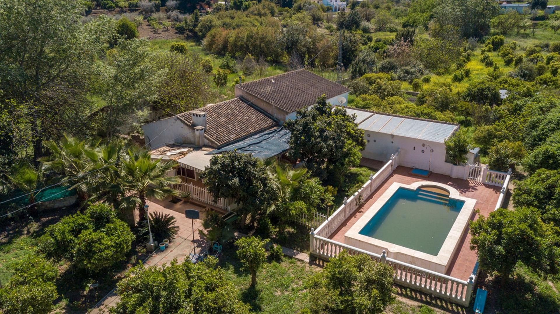 rumah dalam Alhaurin el Grande, Andalusia 10196515