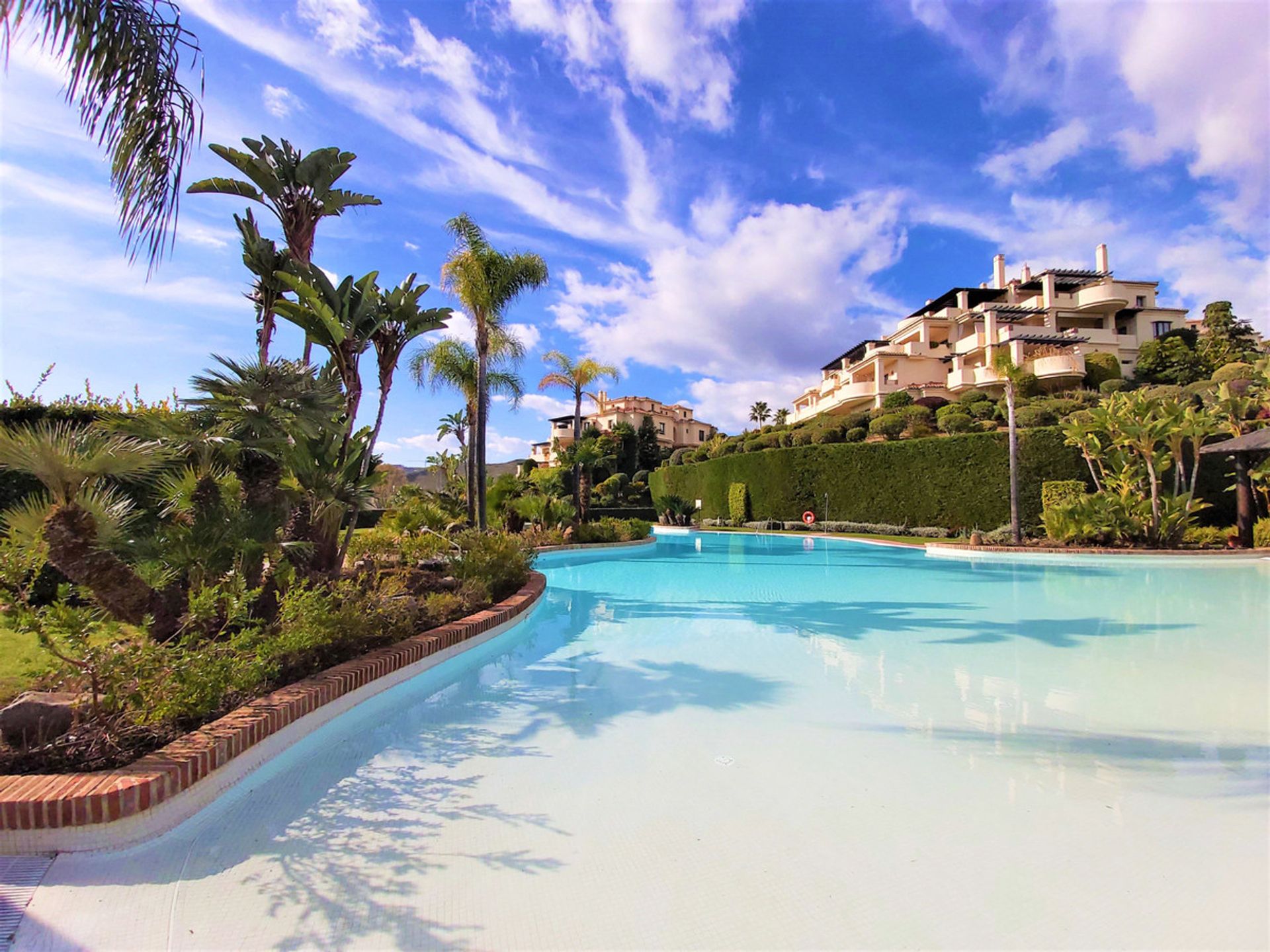 Condominium dans Benahavís, Andalucía 10196715